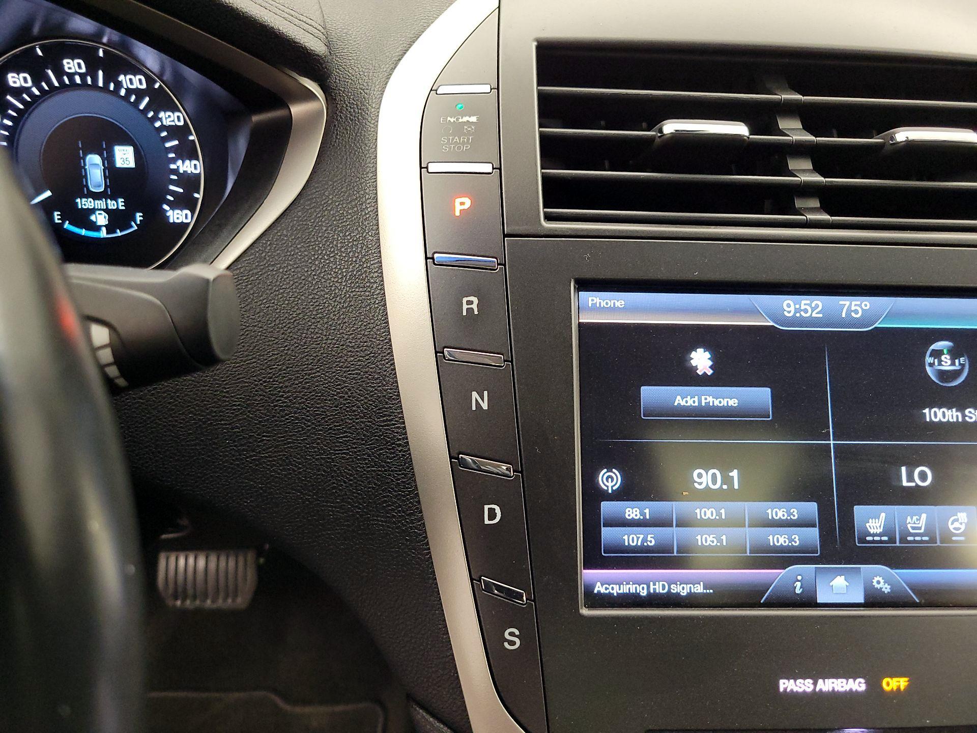 Thumbnail: 2016 Lincoln MKZ - 16