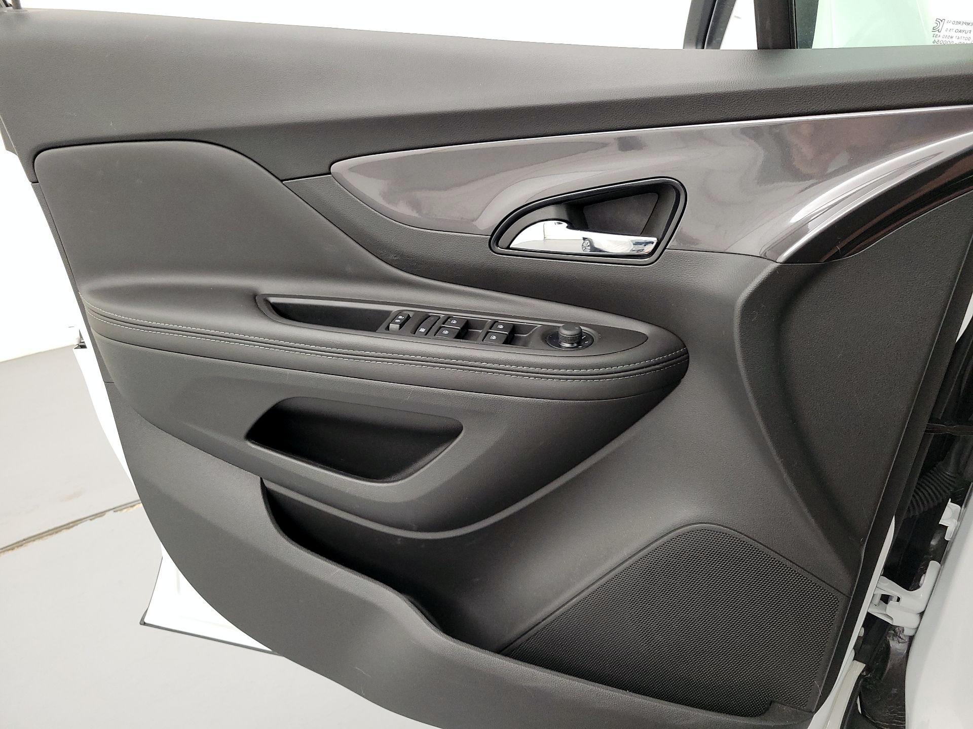 Thumbnail: 2022 Buick Encore - 12