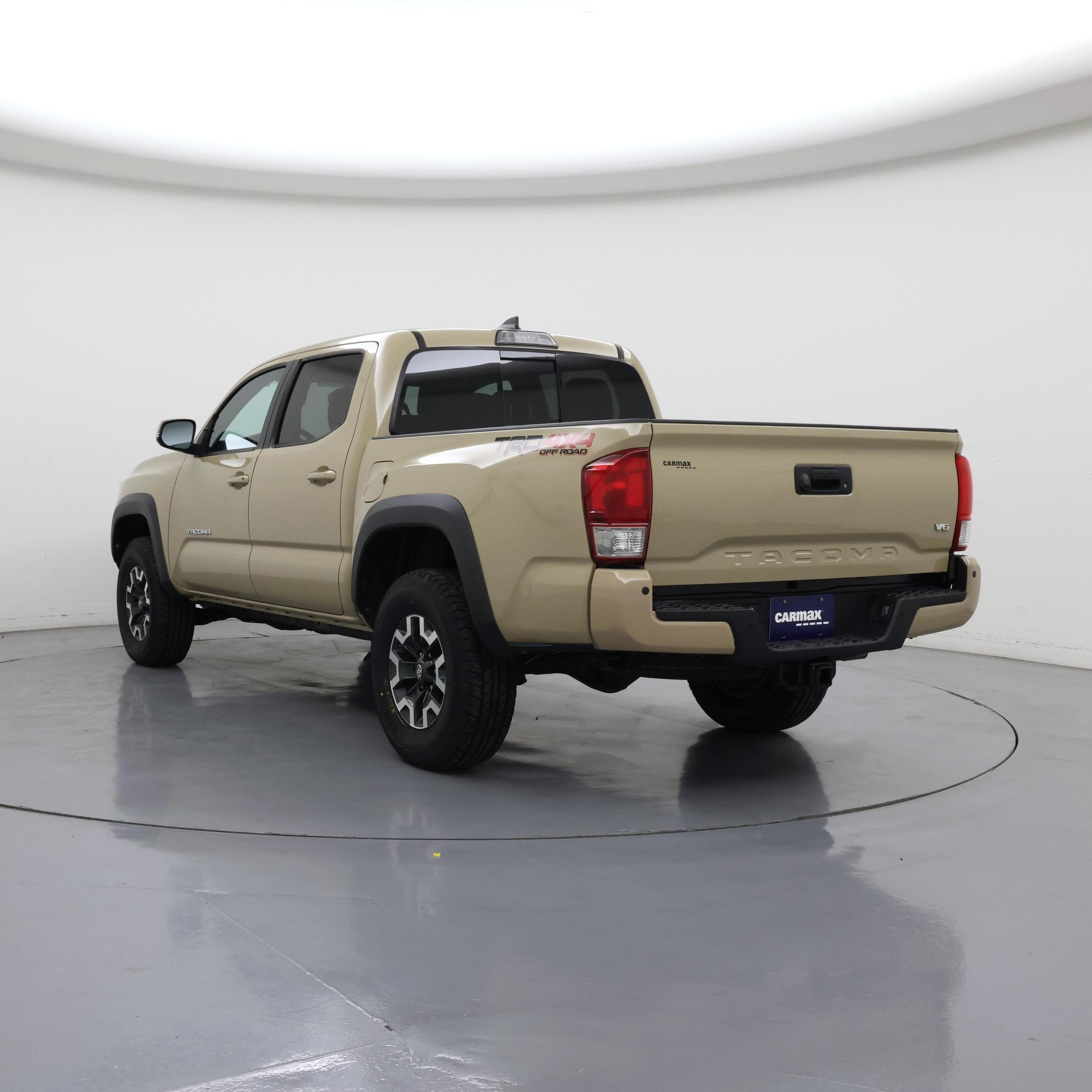 Thumbnail: 2017 Toyota Tacoma - 2