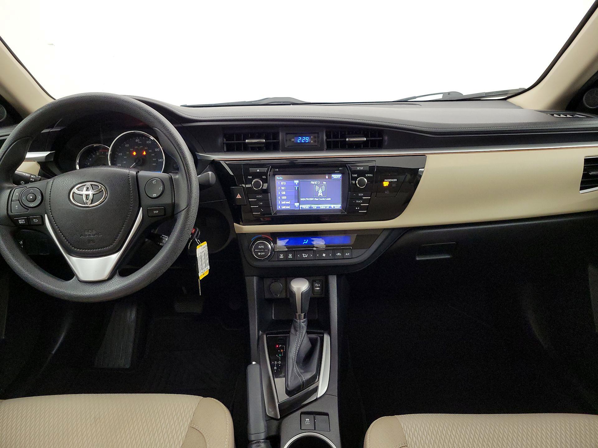 Thumbnail: 2016 Toyota Corolla - 9