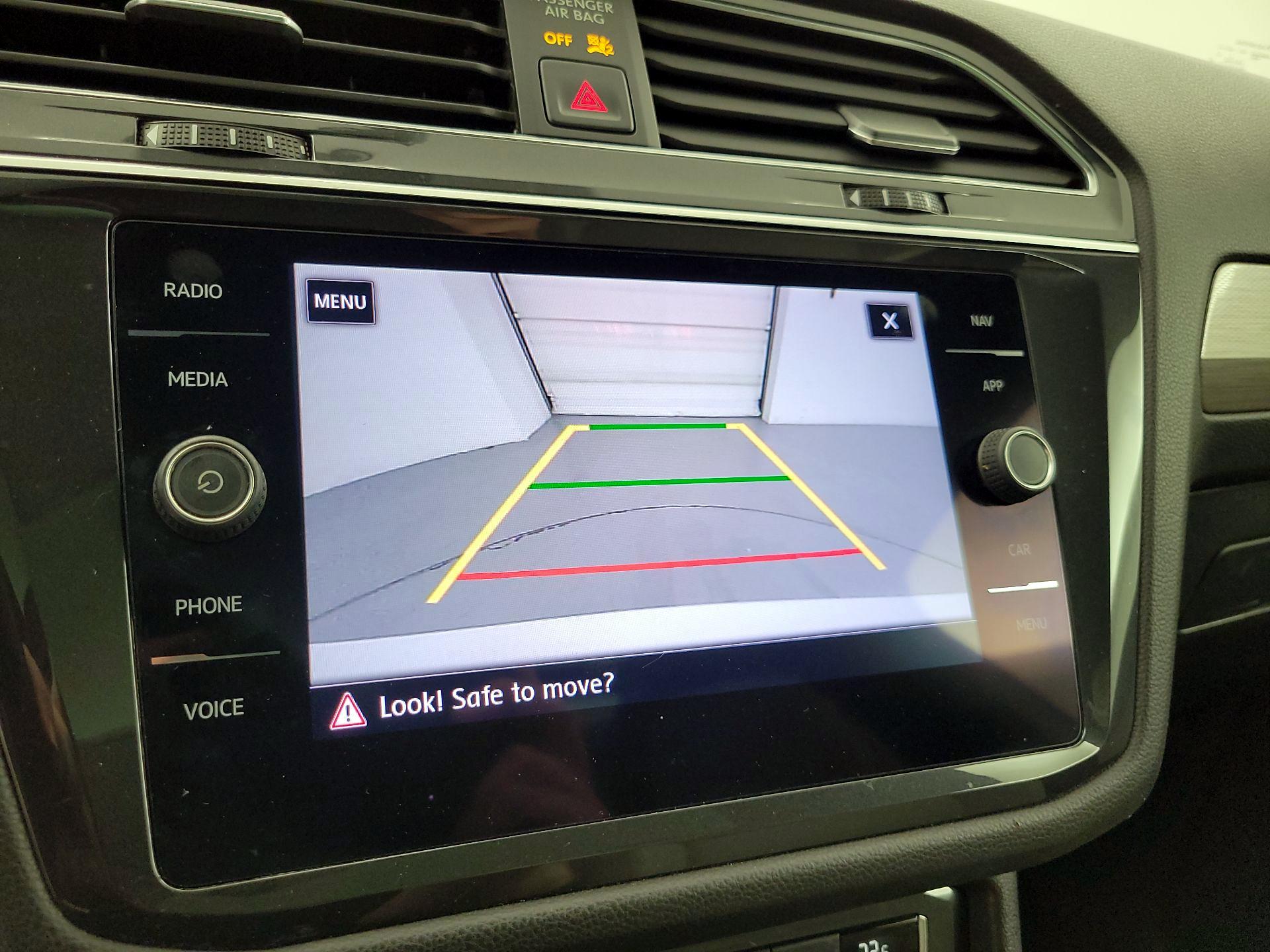 Thumbnail: 2019 Volkswagen Tiguan - 15