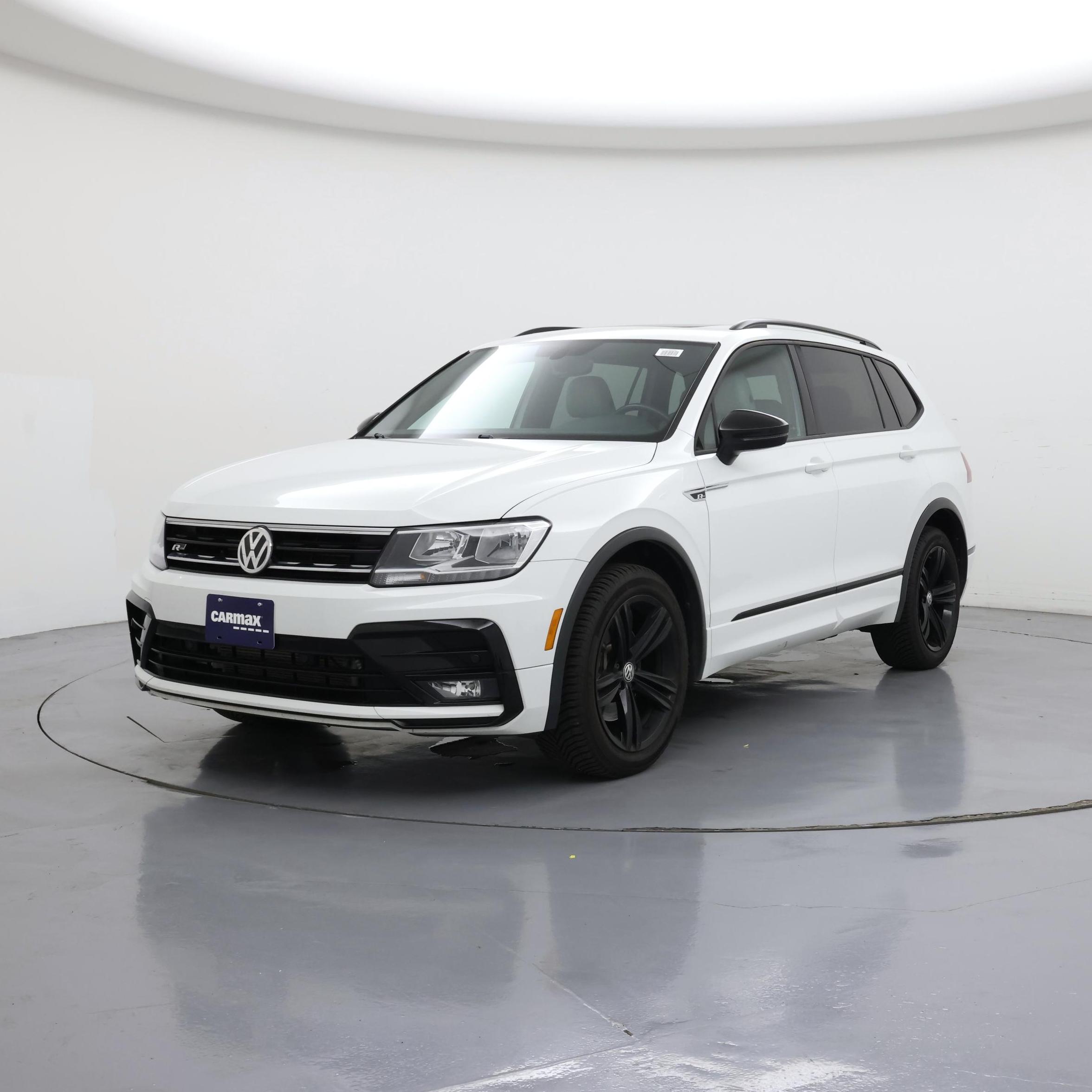 Thumbnail: 2019 Volkswagen Tiguan - 4