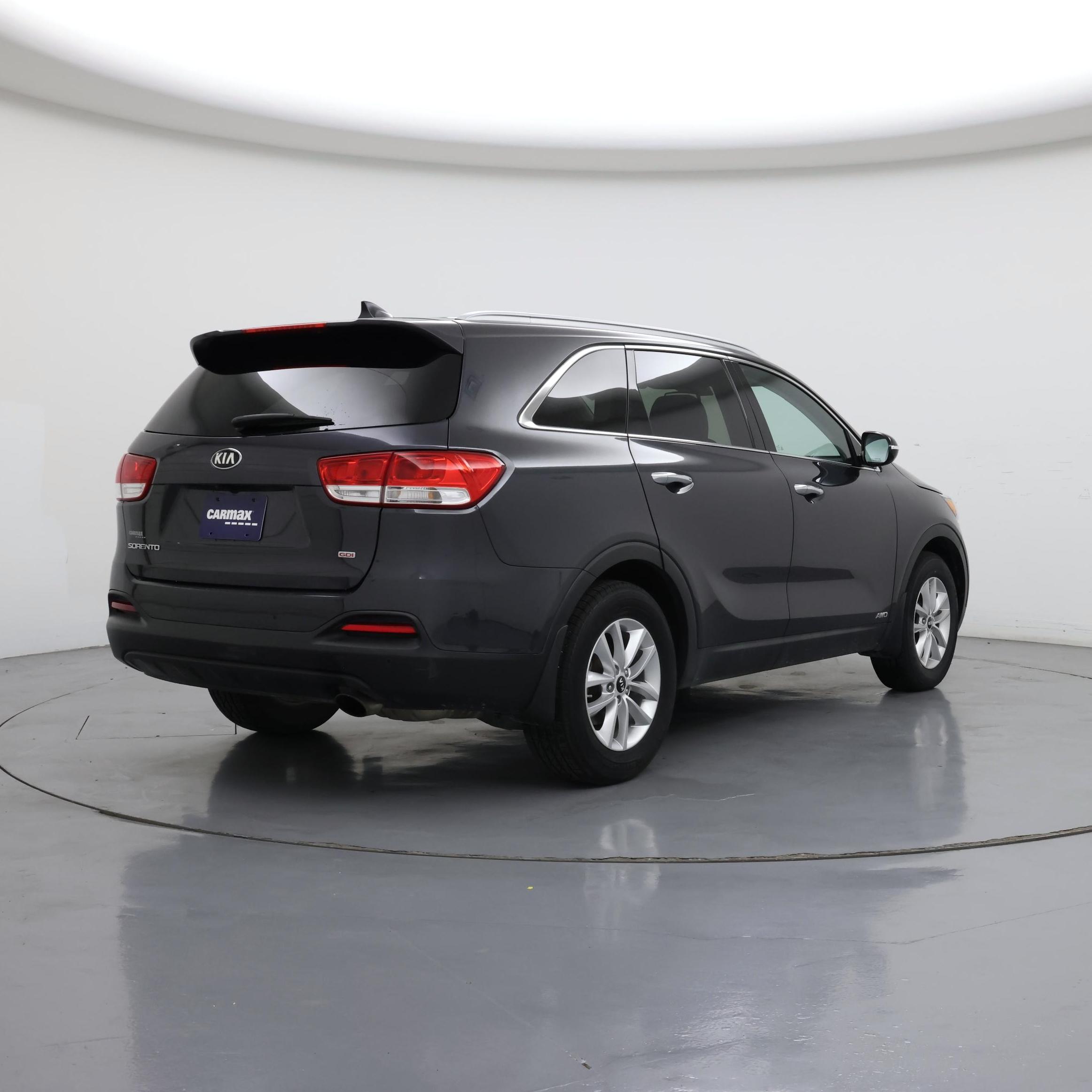 Thumbnail: 2017 Kia Sorento - 8
