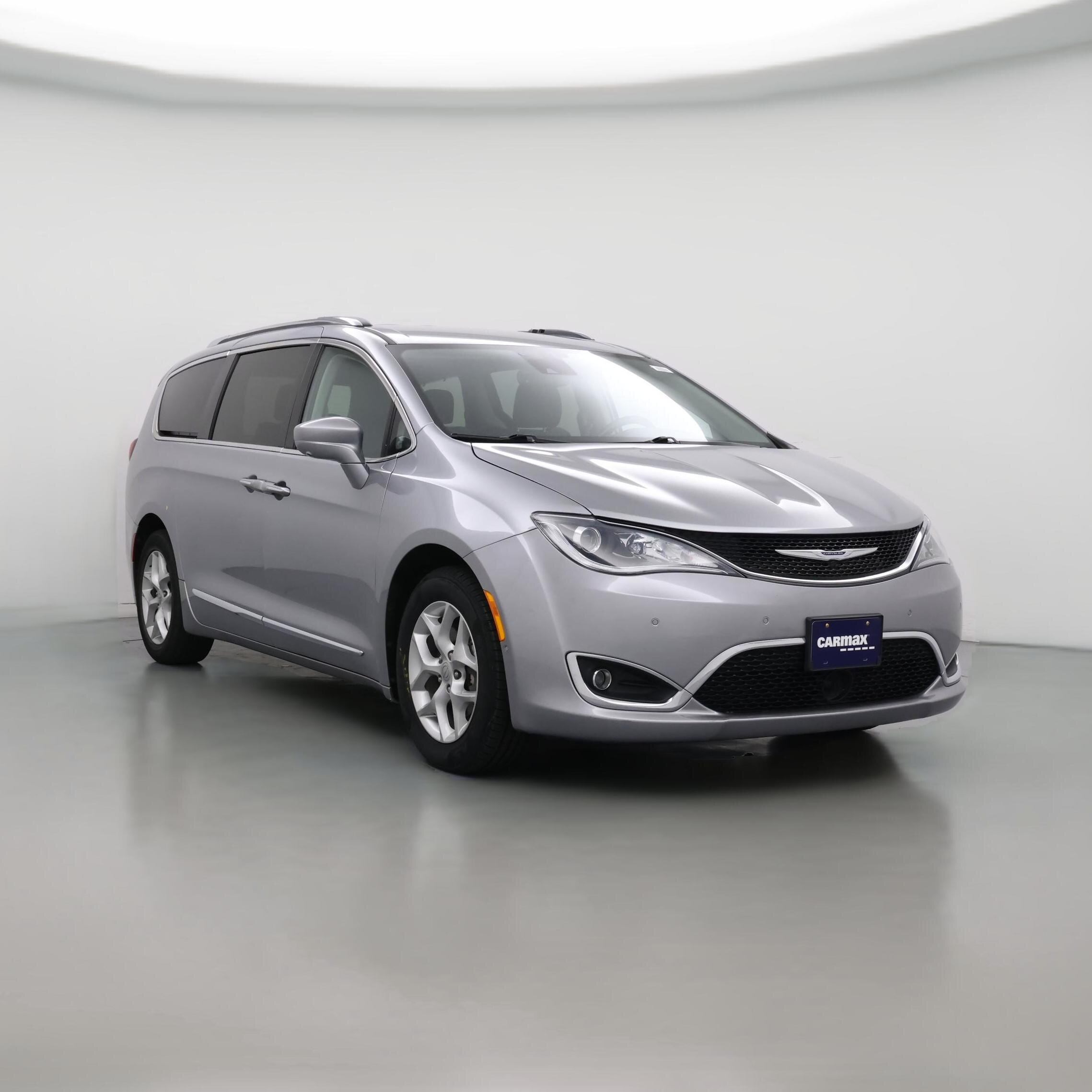 Thumbnail: 2019 Chrysler Pacifica - 1