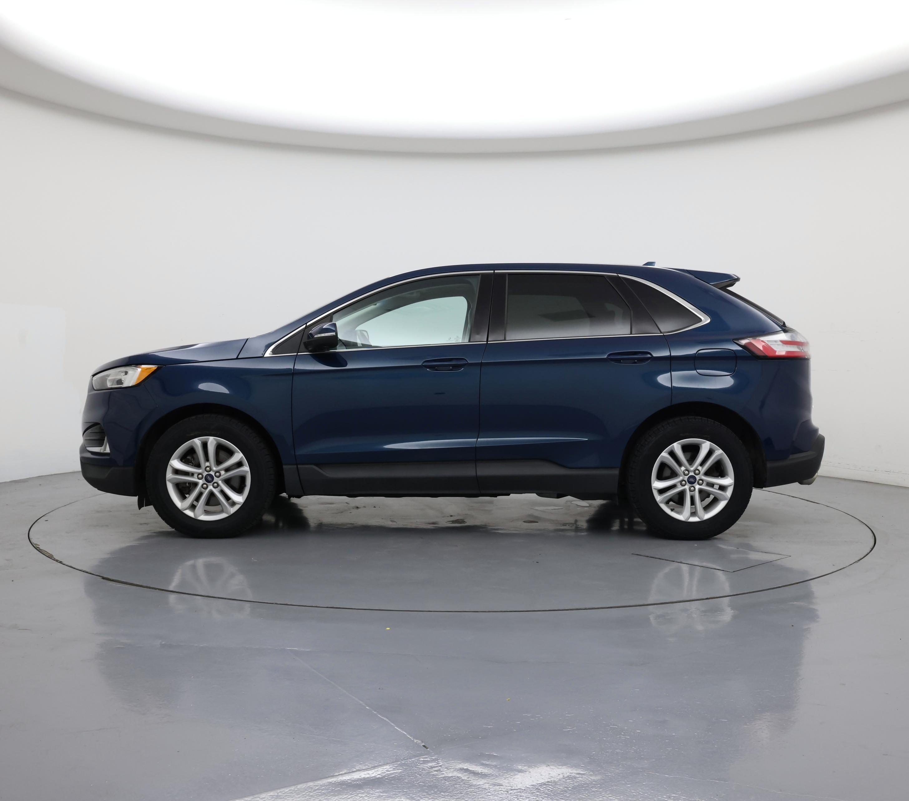 Thumbnail: 2020 Ford Edge - 3