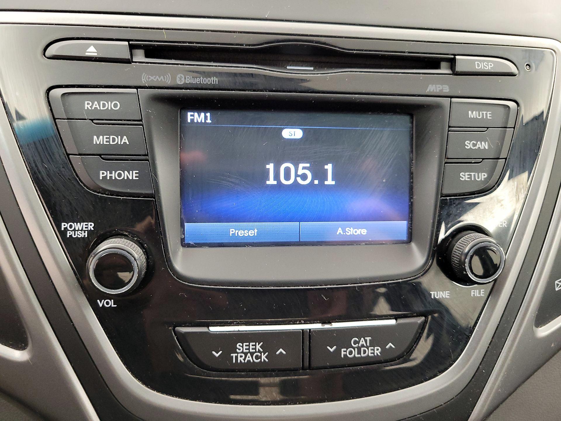 Thumbnail: 2015 Hyundai Elantra - 15