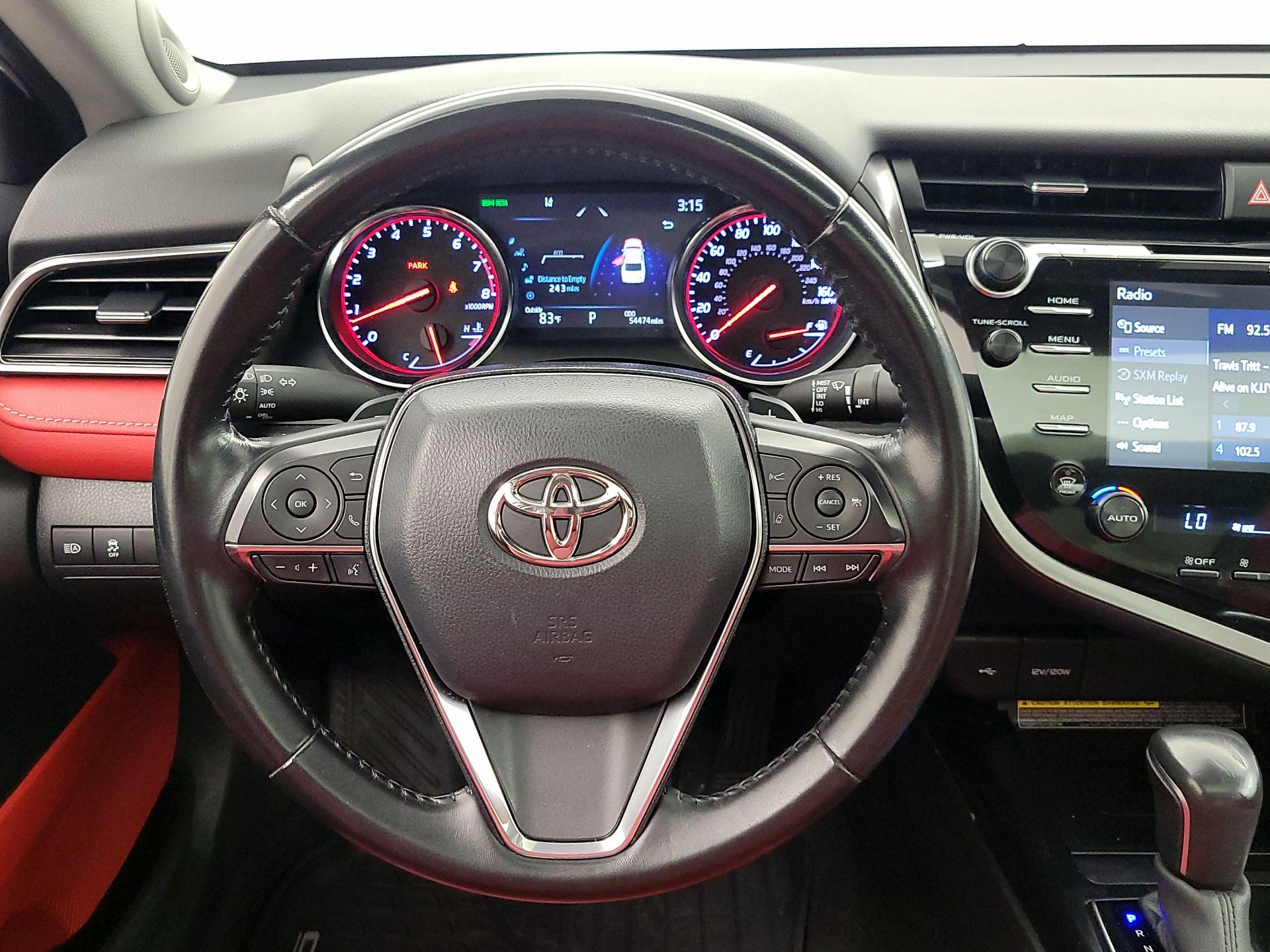 Thumbnail: 2020 Toyota Camry - 10