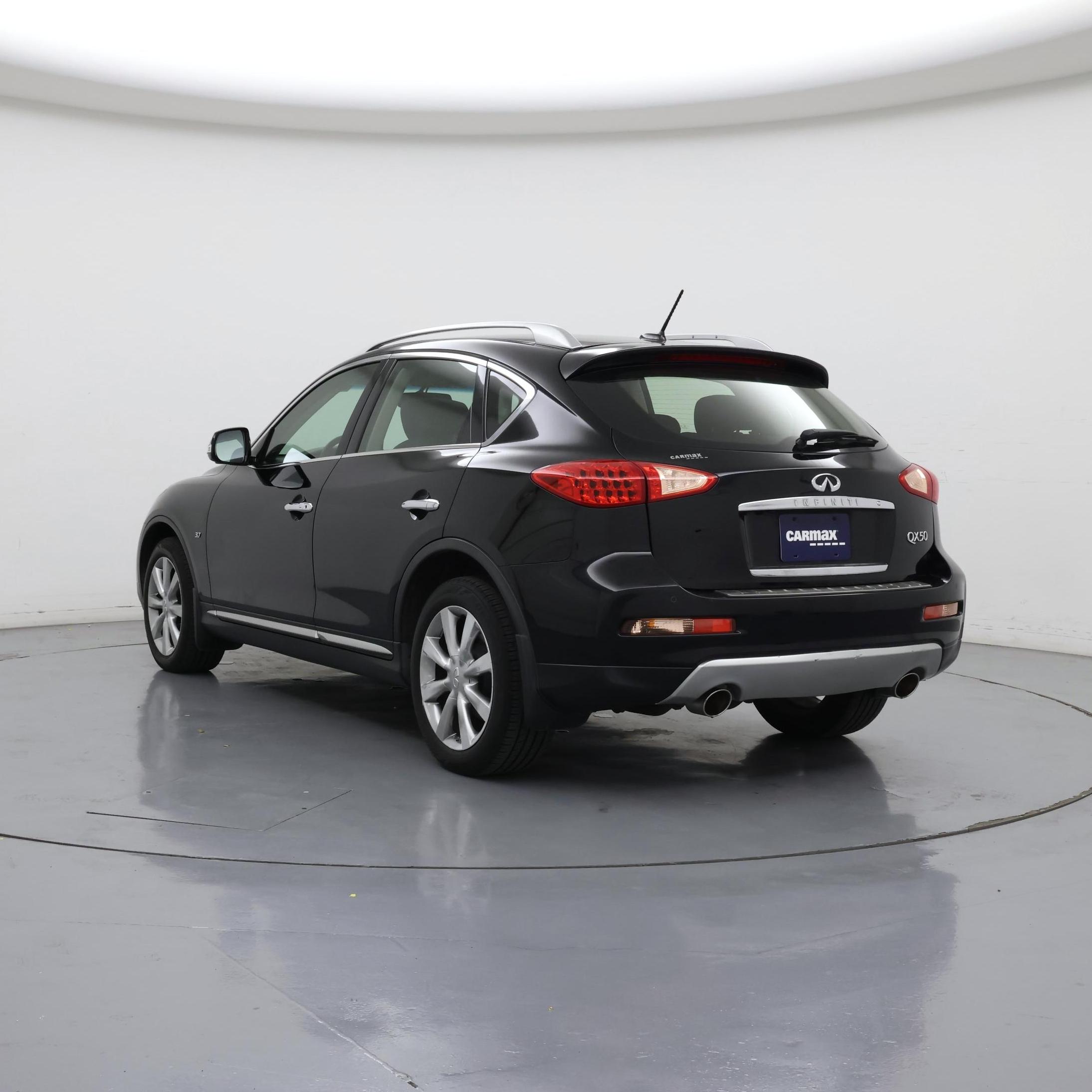 Thumbnail: 2017 INFINITI QX50 - 2
