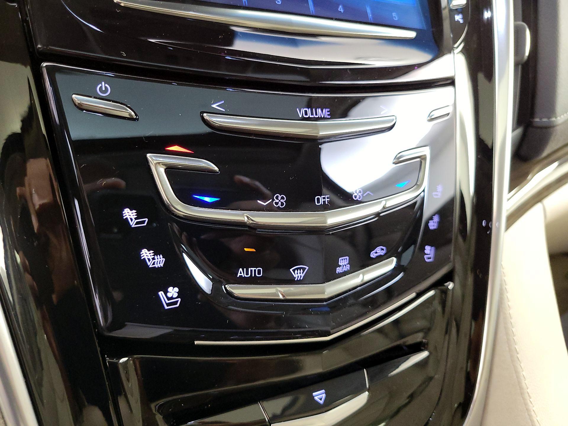 Thumbnail: 2020 Cadillac Escalade - 17