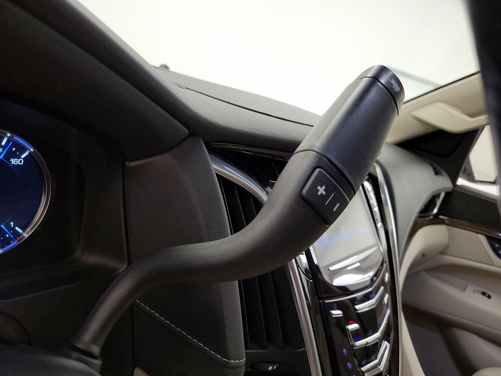 Thumbnail: 2020 Cadillac Escalade - 18