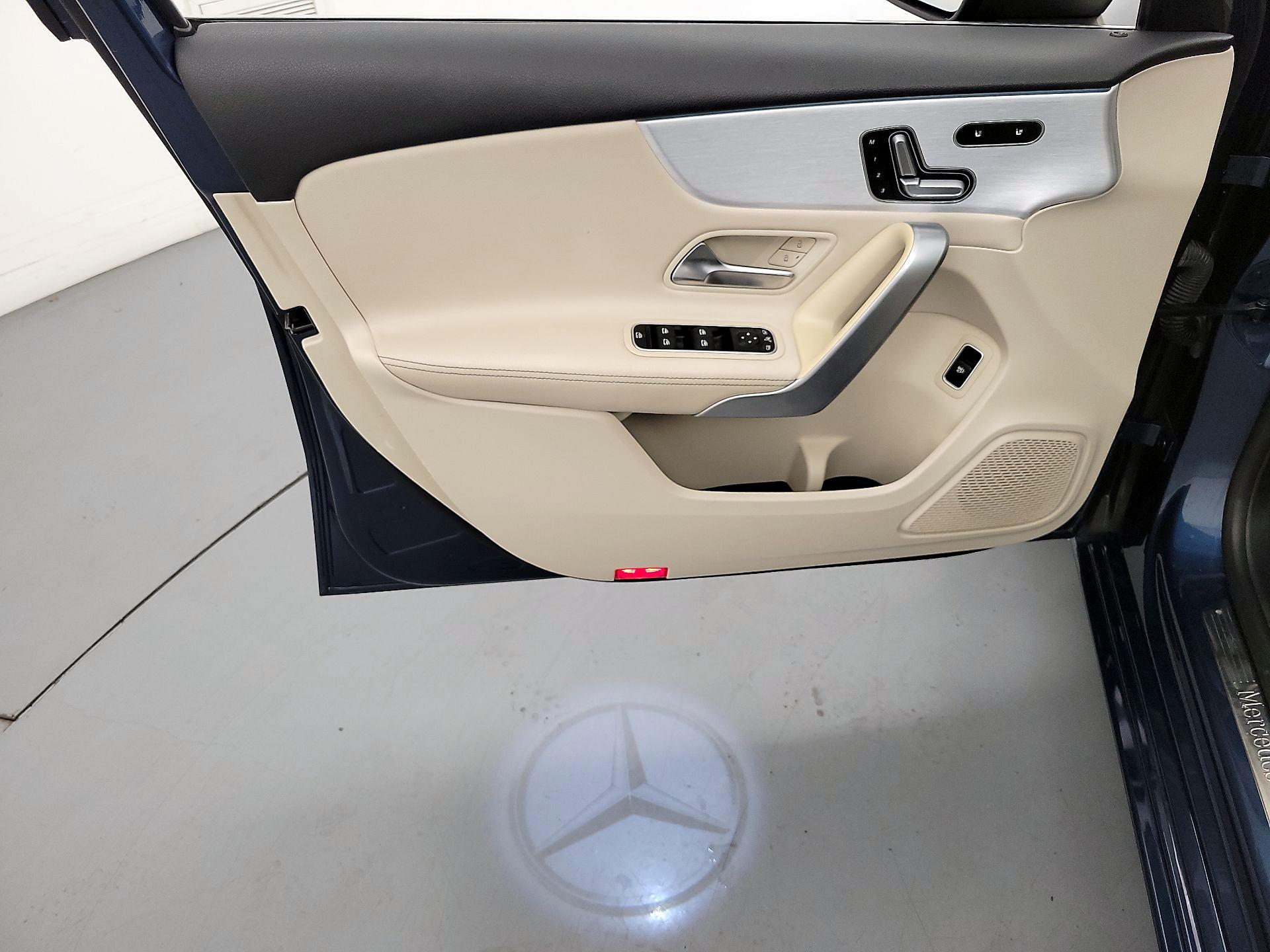 Thumbnail: 2019 Mercedes-Benz A-Class - 12