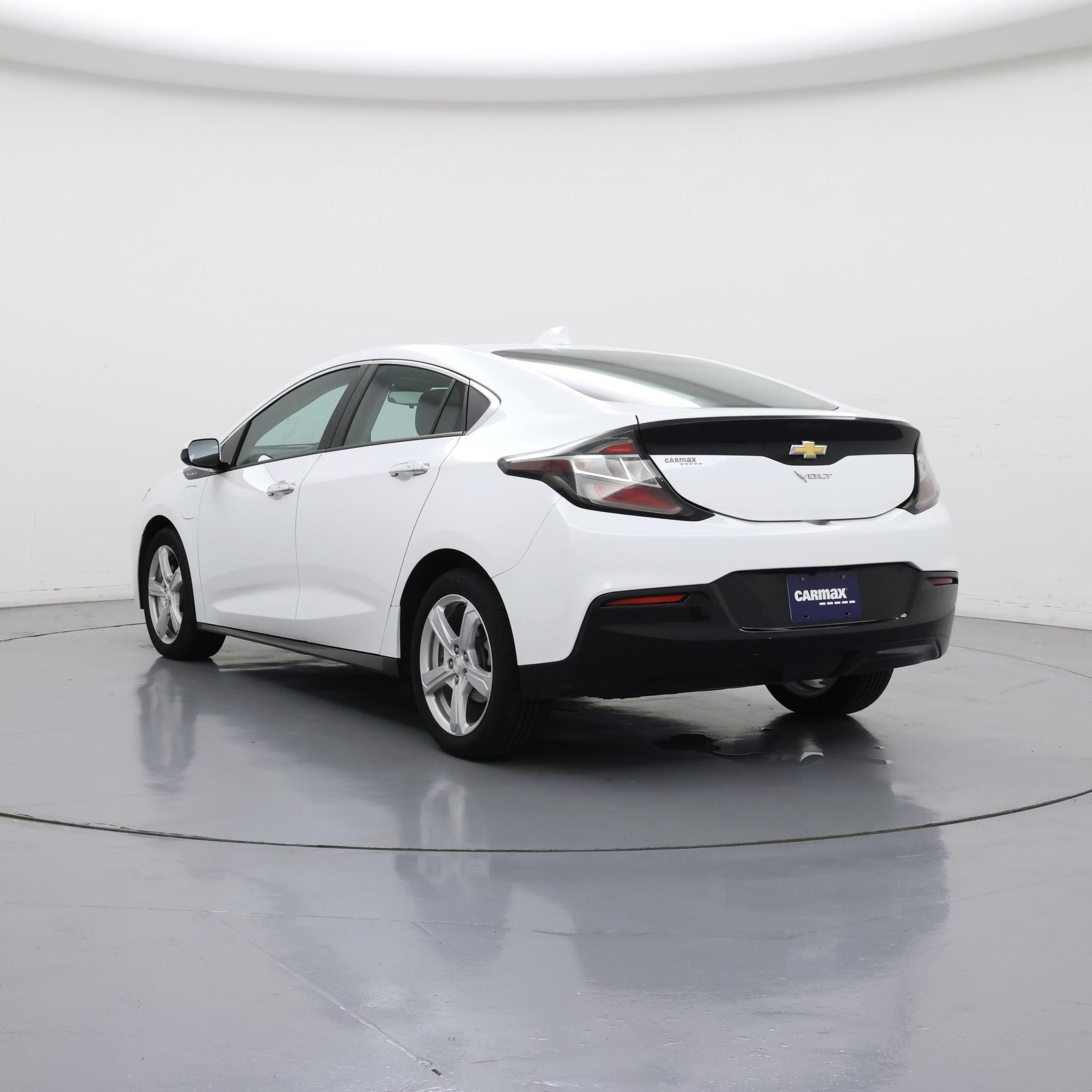 Thumbnail: 2018 Chevrolet Volt - 2