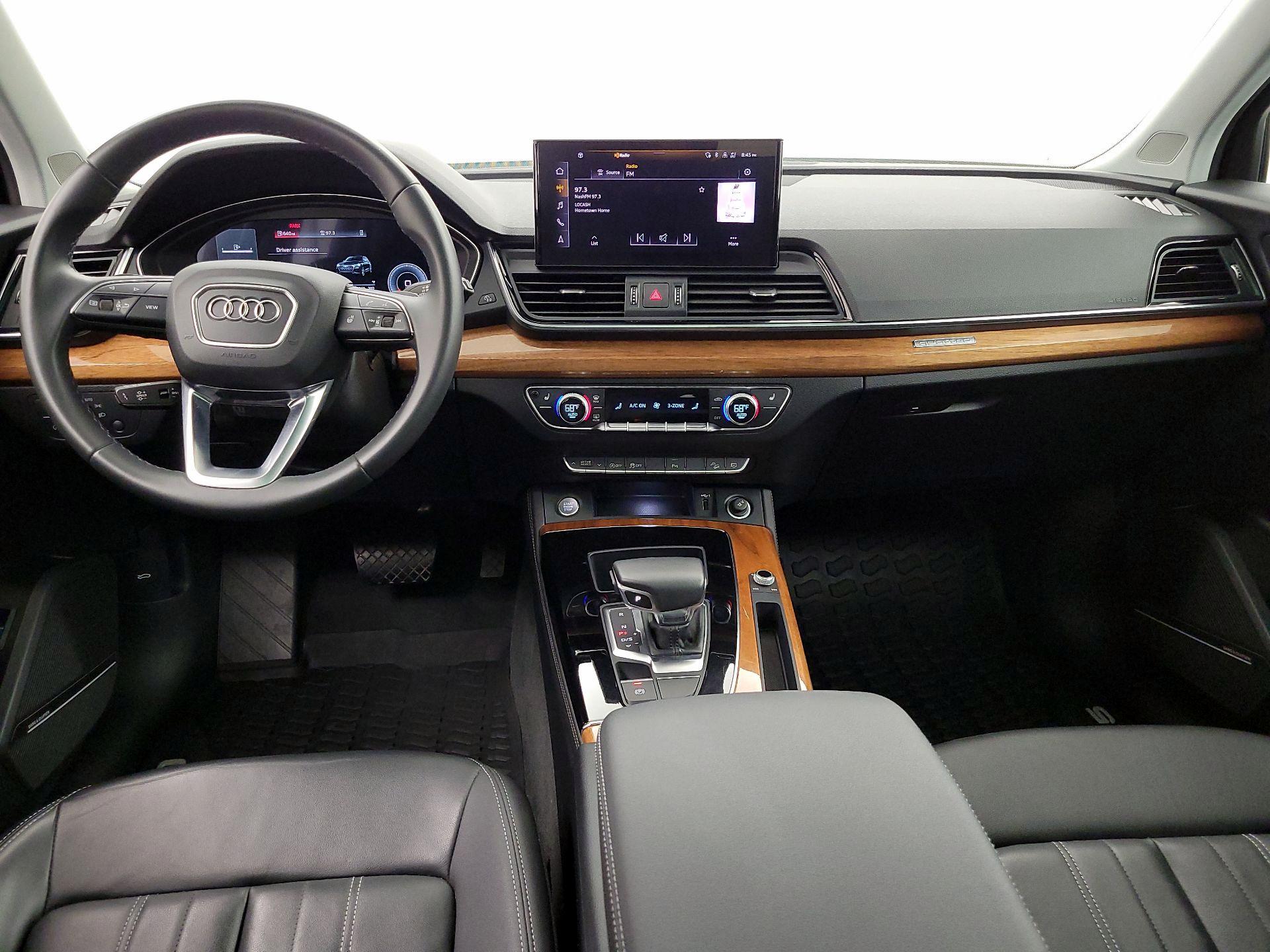 Thumbnail: 2023 Audi Q5 - 9