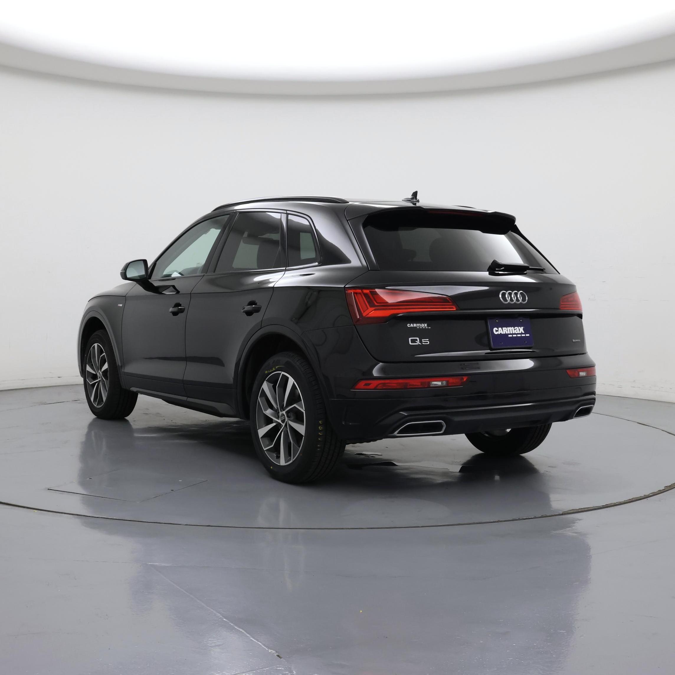 Thumbnail: 2023 Audi Q5 - 2