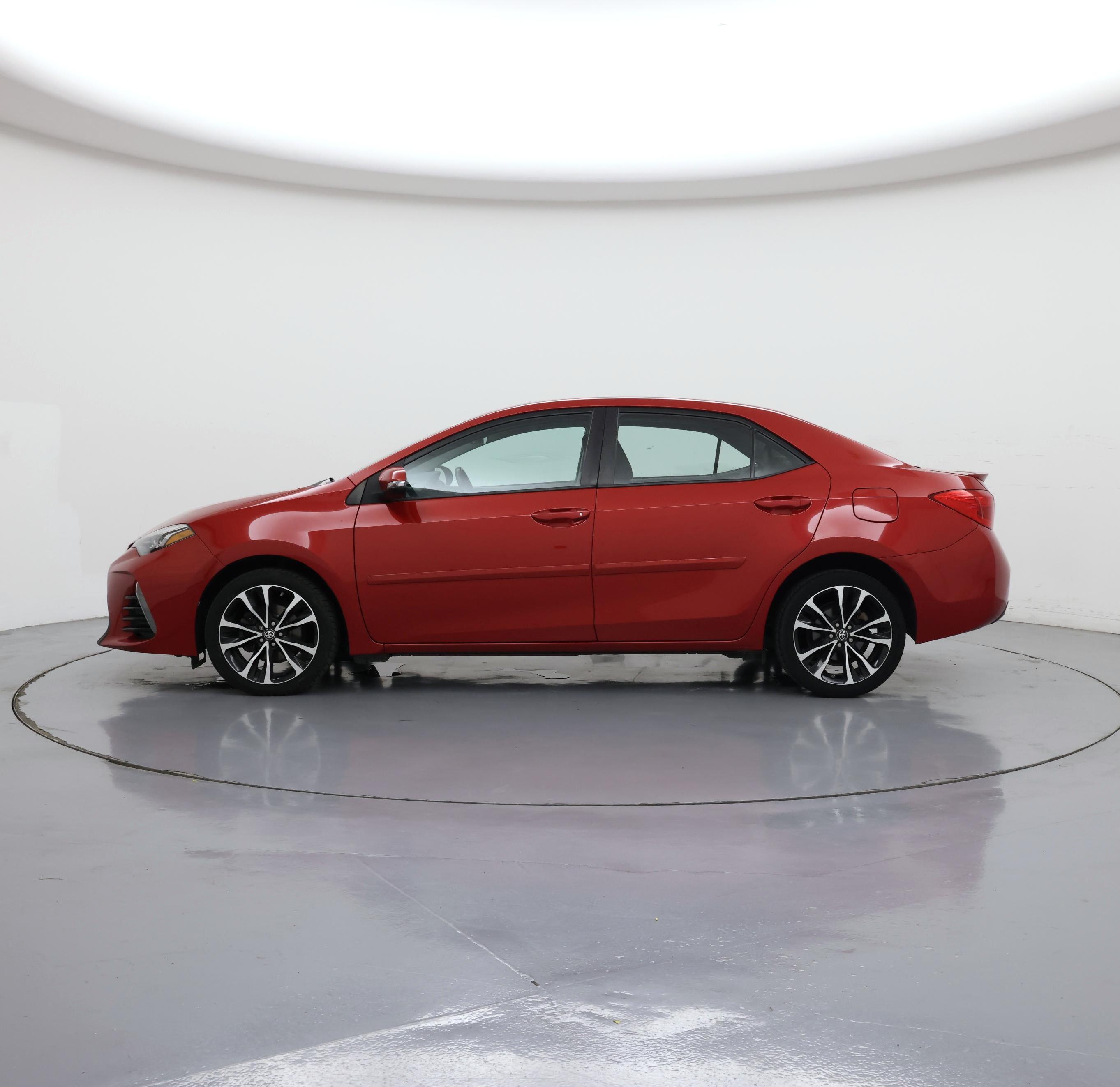 Thumbnail: 2018 Toyota Corolla - 3