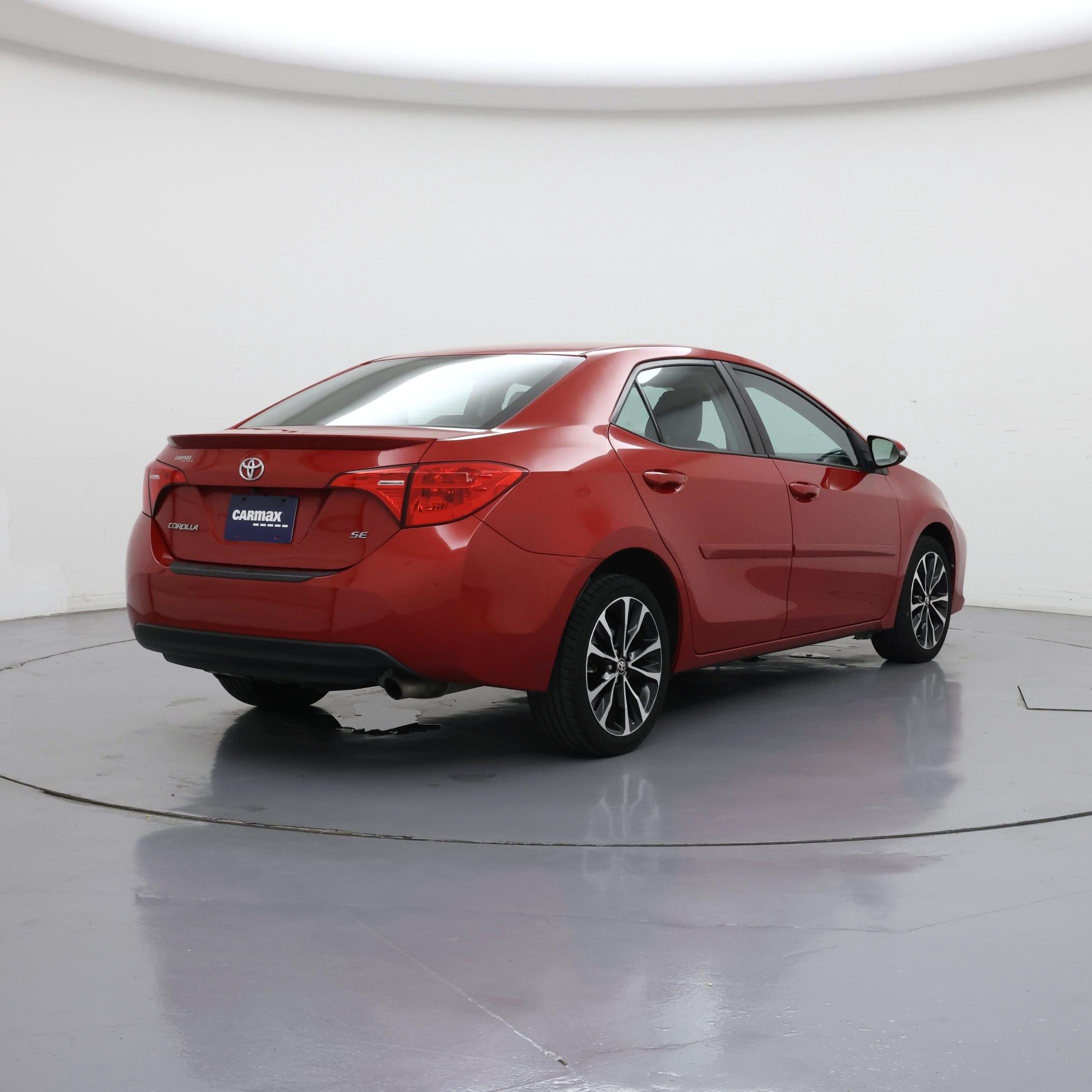 Thumbnail: 2018 Toyota Corolla - 8
