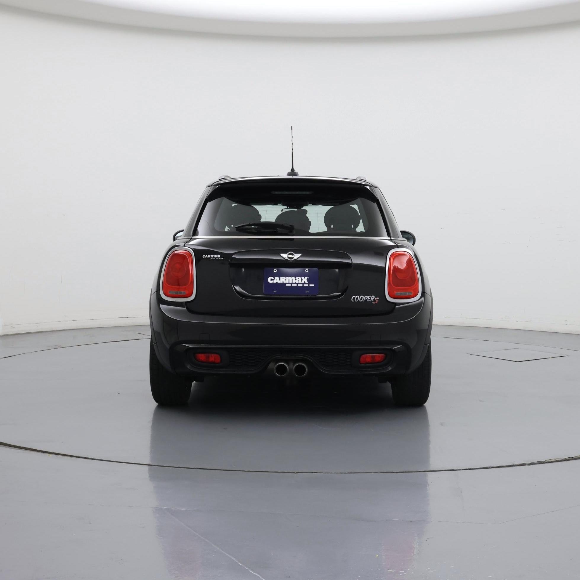 Thumbnail: 2017 MINI Cooper Hardtop - 6