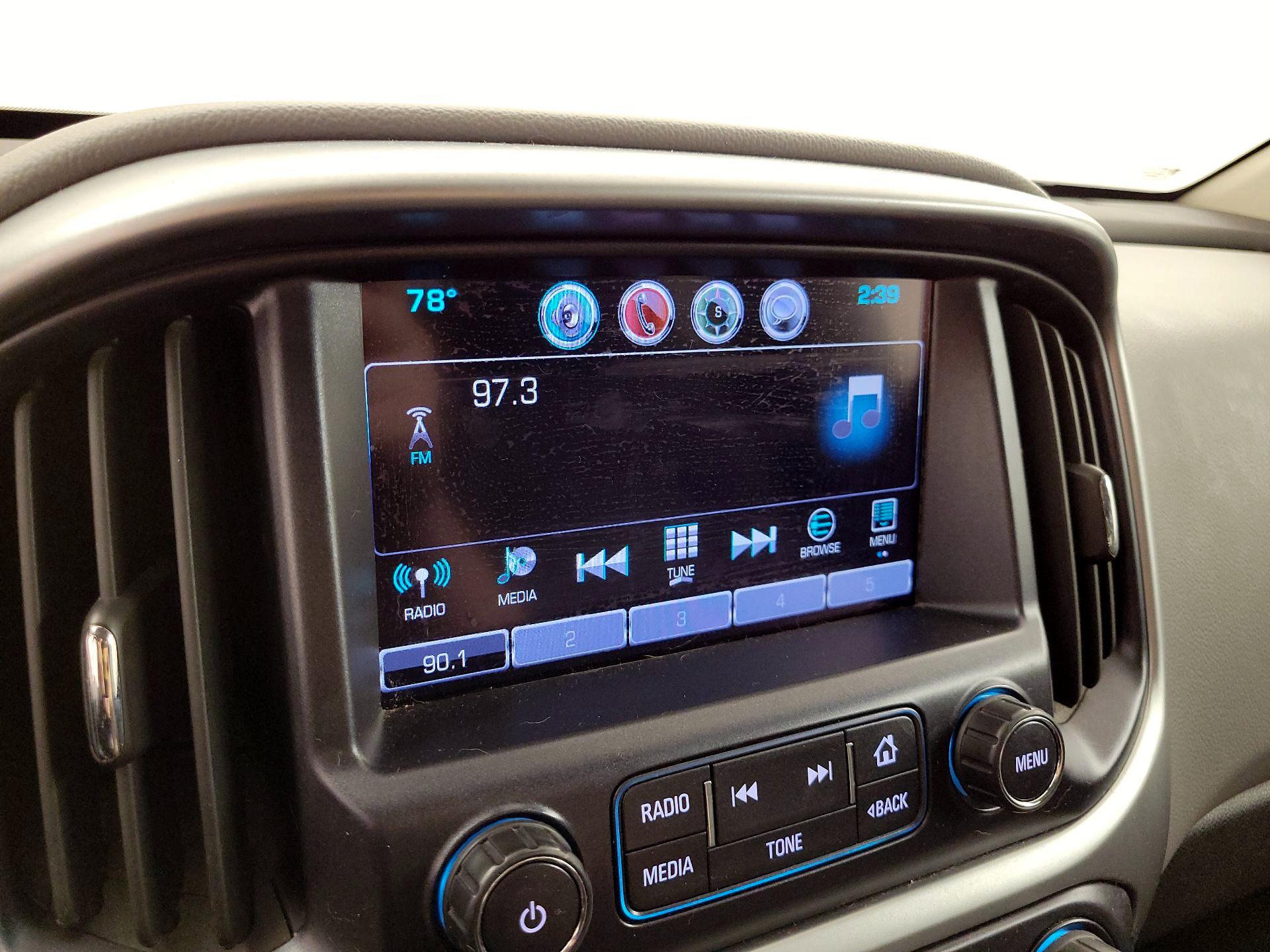 Thumbnail: 2016 Chevrolet Colorado - 15
