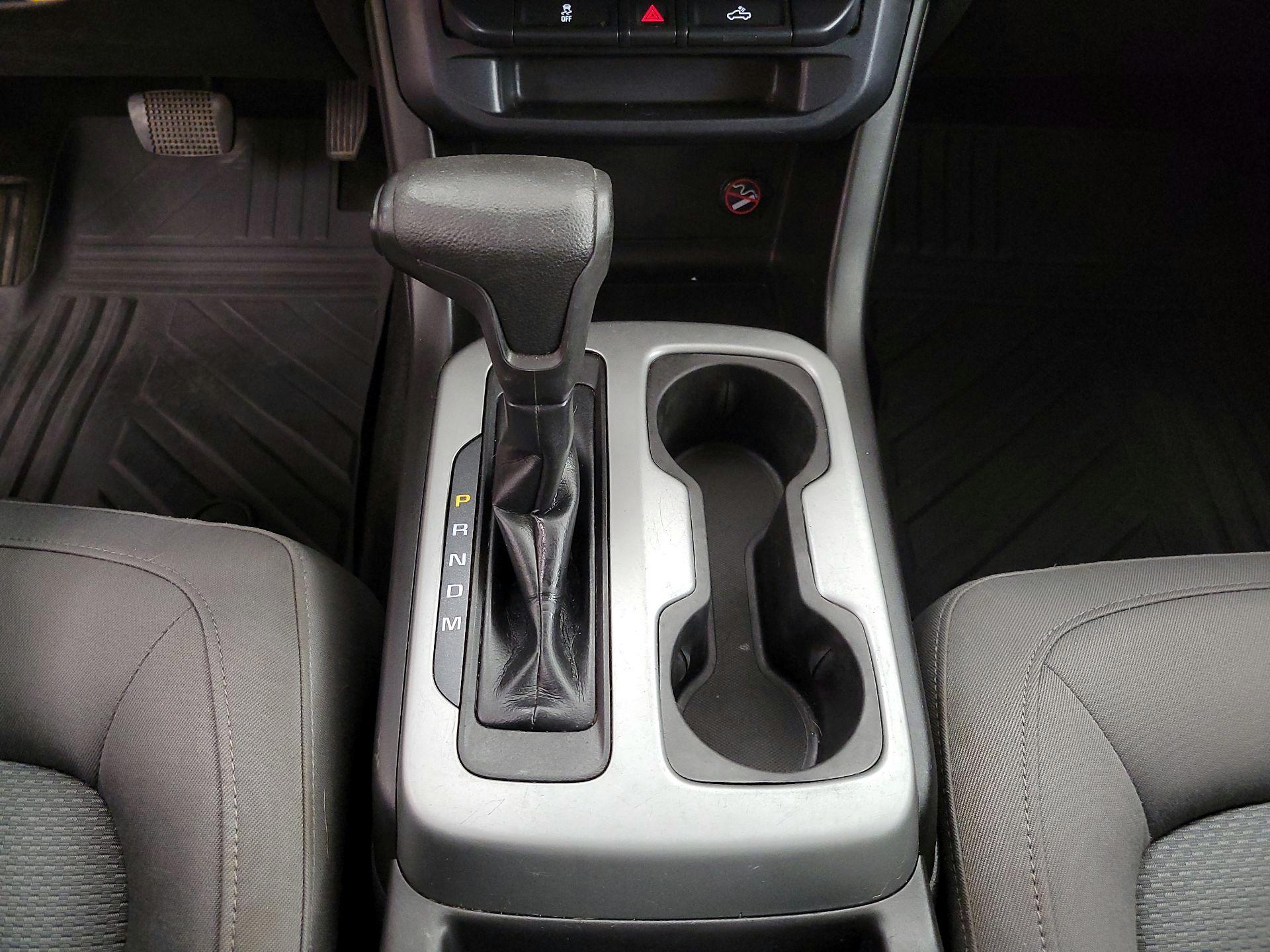 Thumbnail: 2016 Chevrolet Colorado - 17