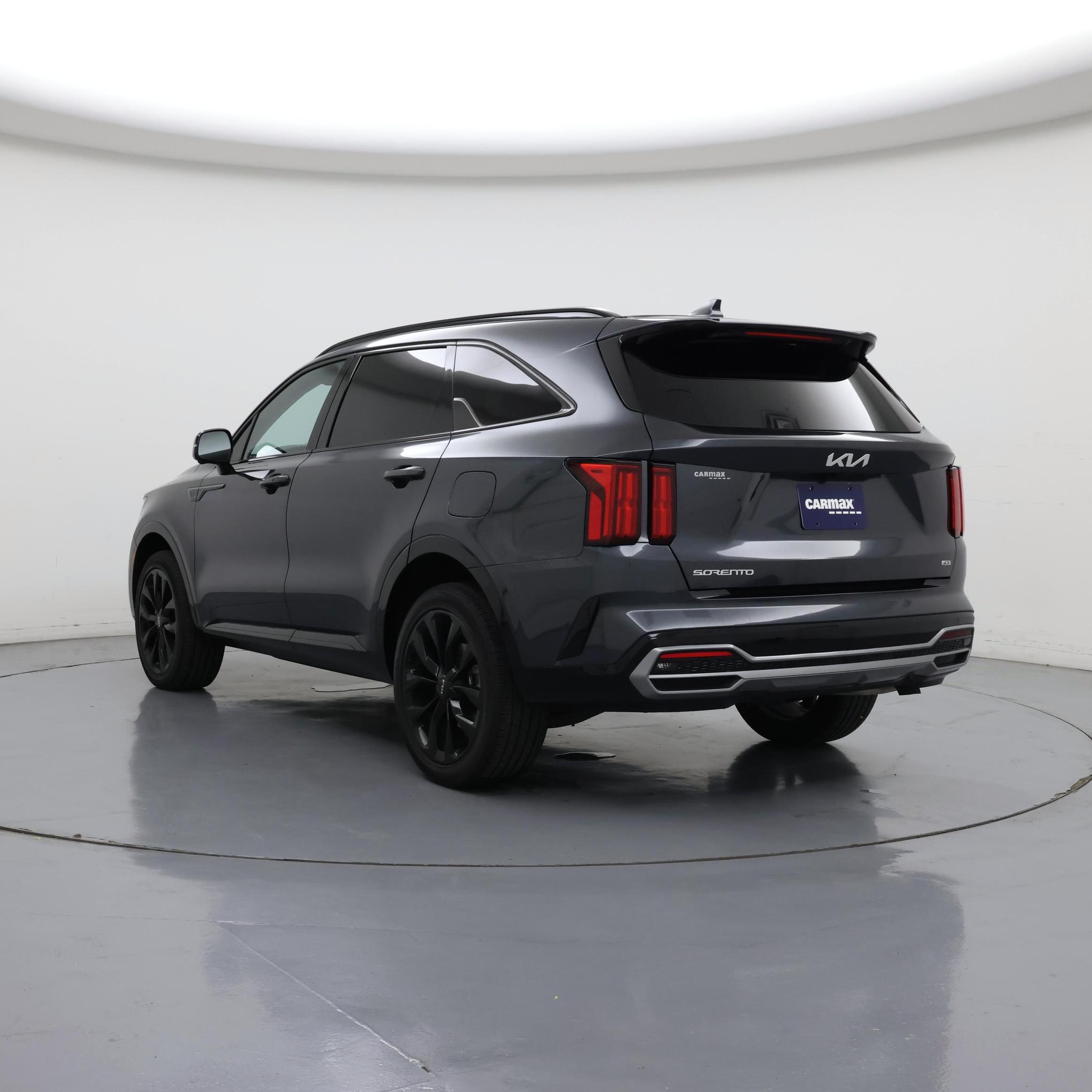 Thumbnail: 2023 Kia Sorento - 2