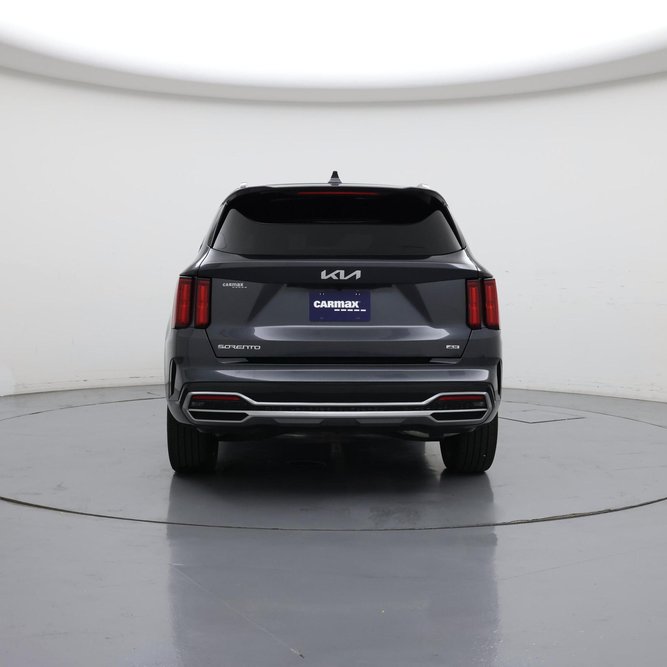Thumbnail: 2023 Kia Sorento - 6