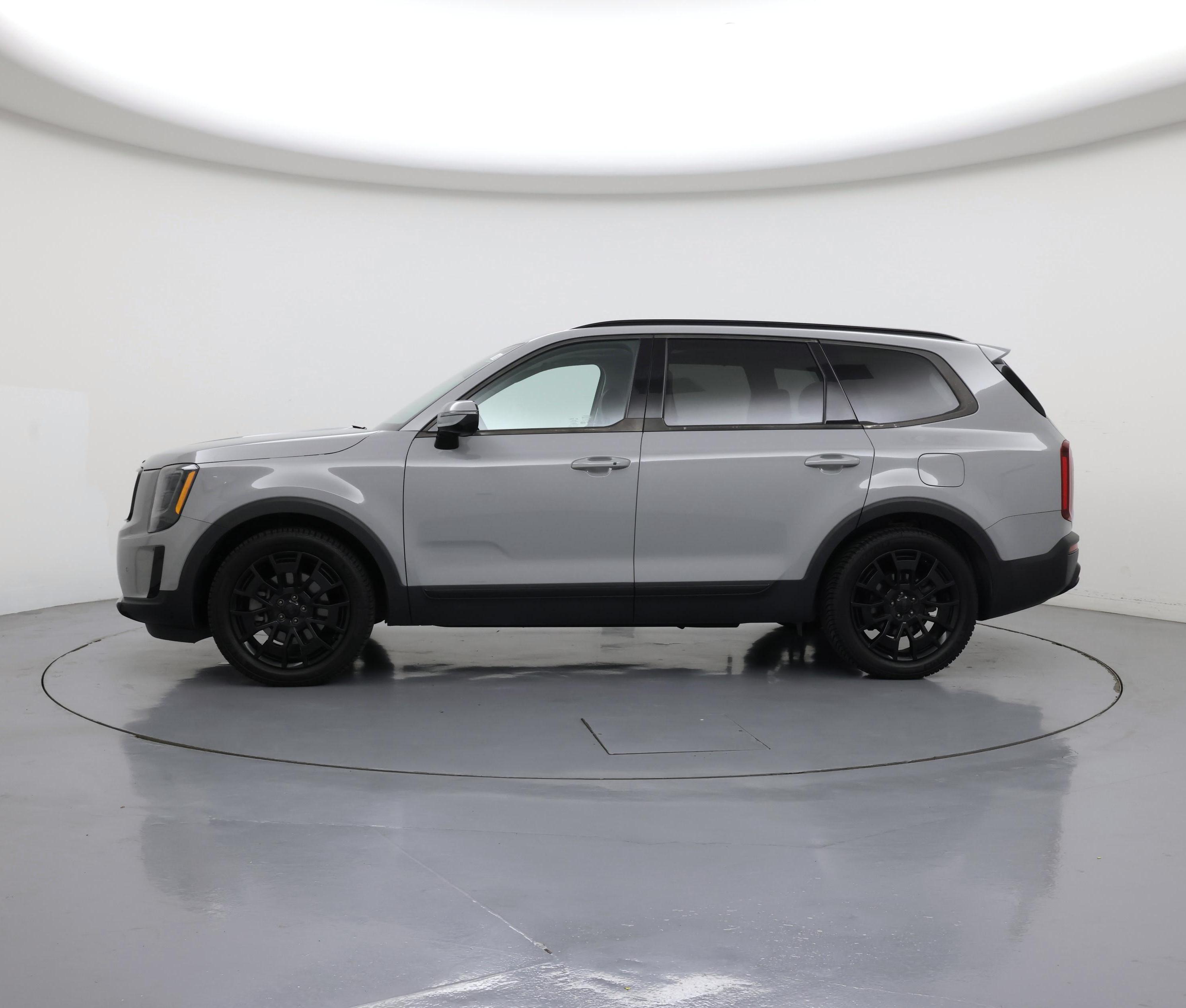 Thumbnail: 2021 Kia Telluride - 3