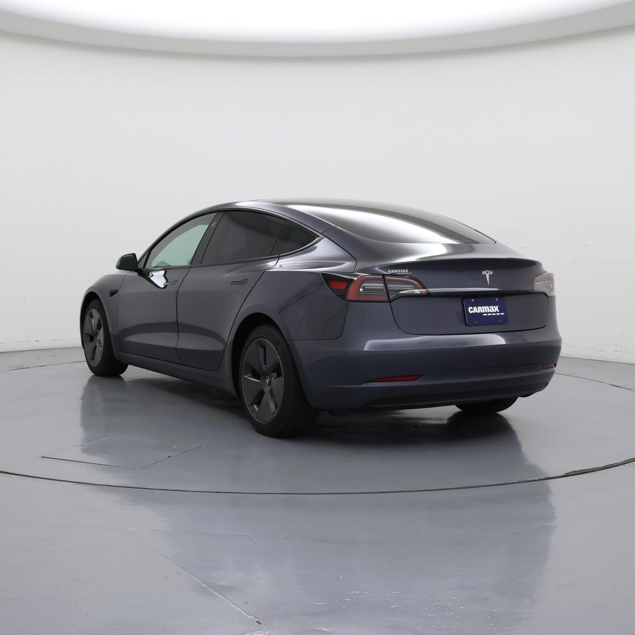Thumbnail: 2023 Tesla Model 3 - 2