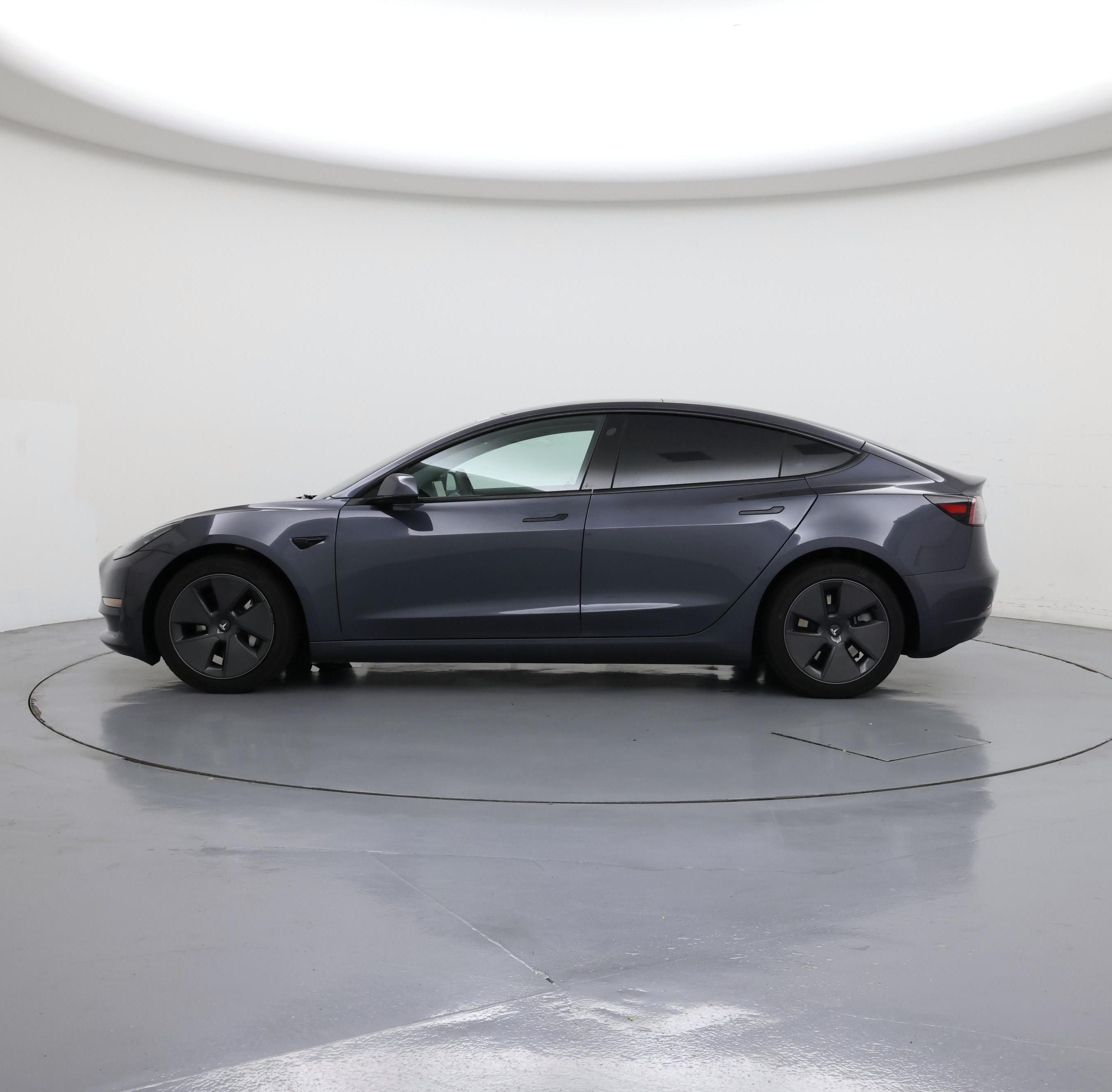 Thumbnail: 2023 Tesla Model 3 - 3