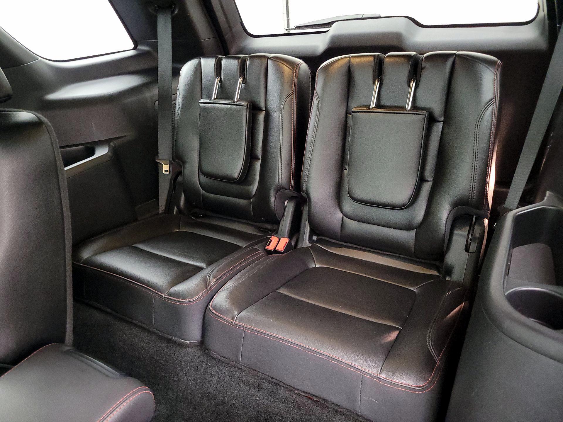 Thumbnail: 2016 Ford Explorer - 20