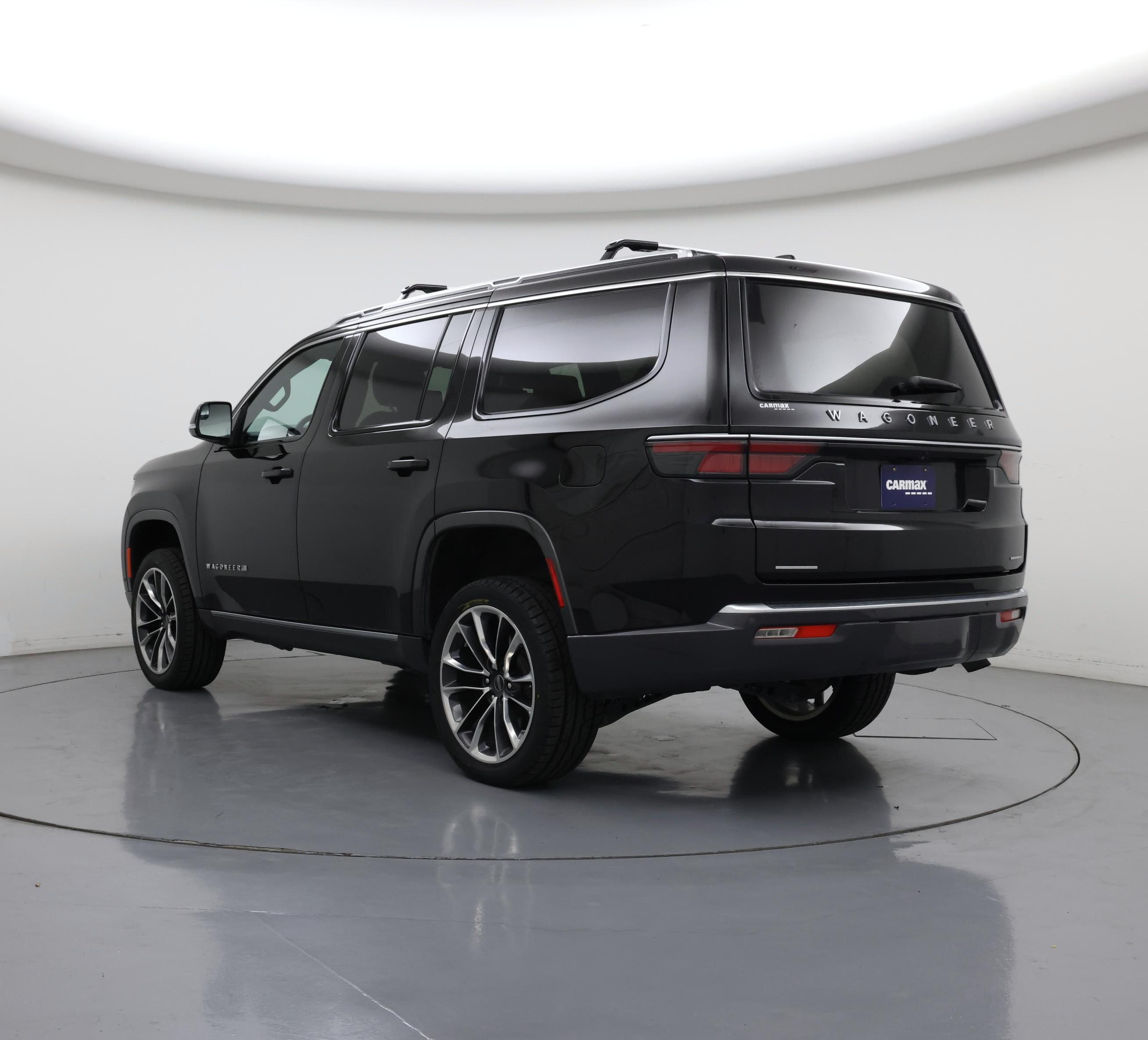 Thumbnail: 2022 Jeep Wagoneer - 2