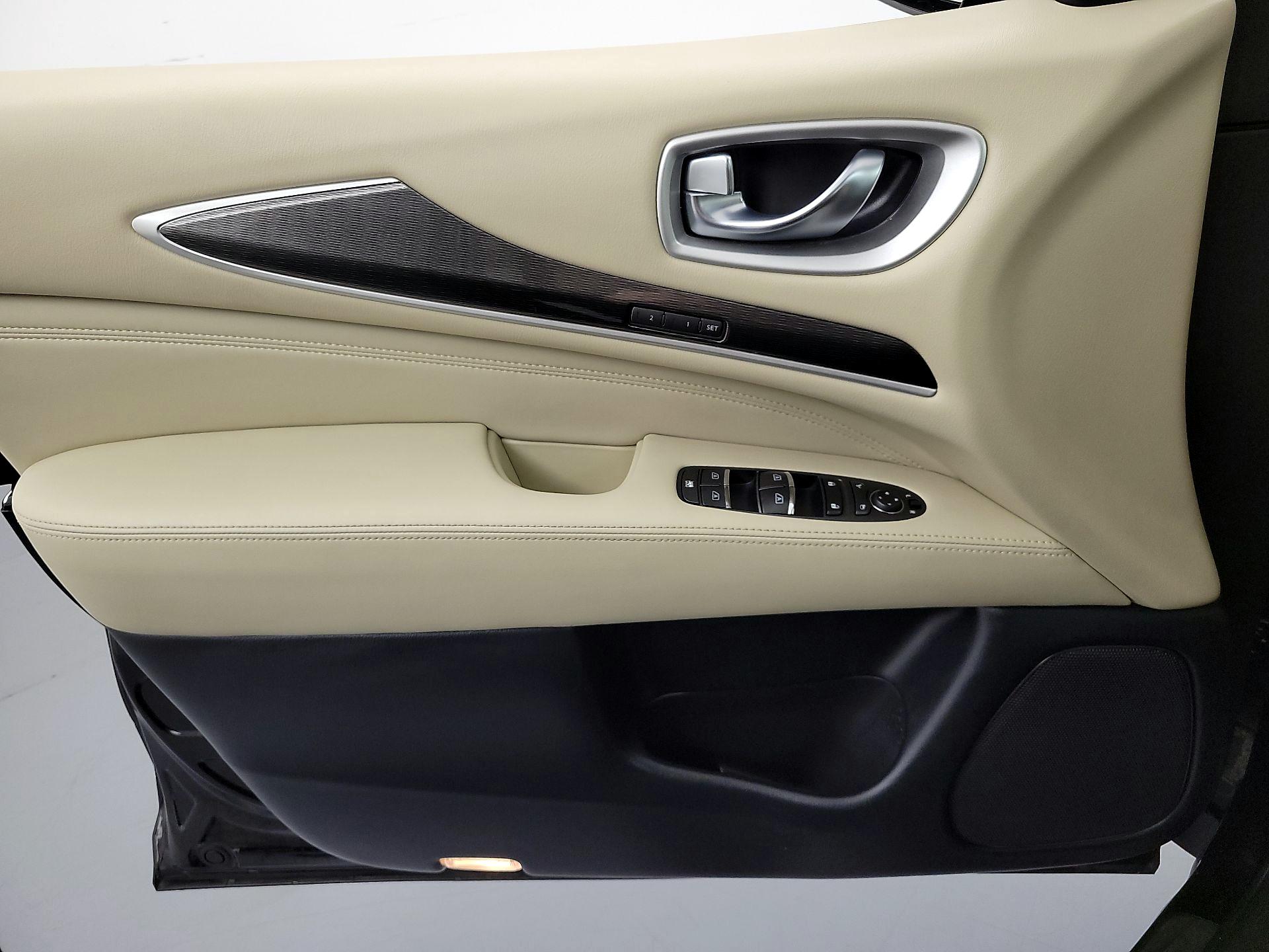 Thumbnail: 2020 INFINITI QX60 - 12