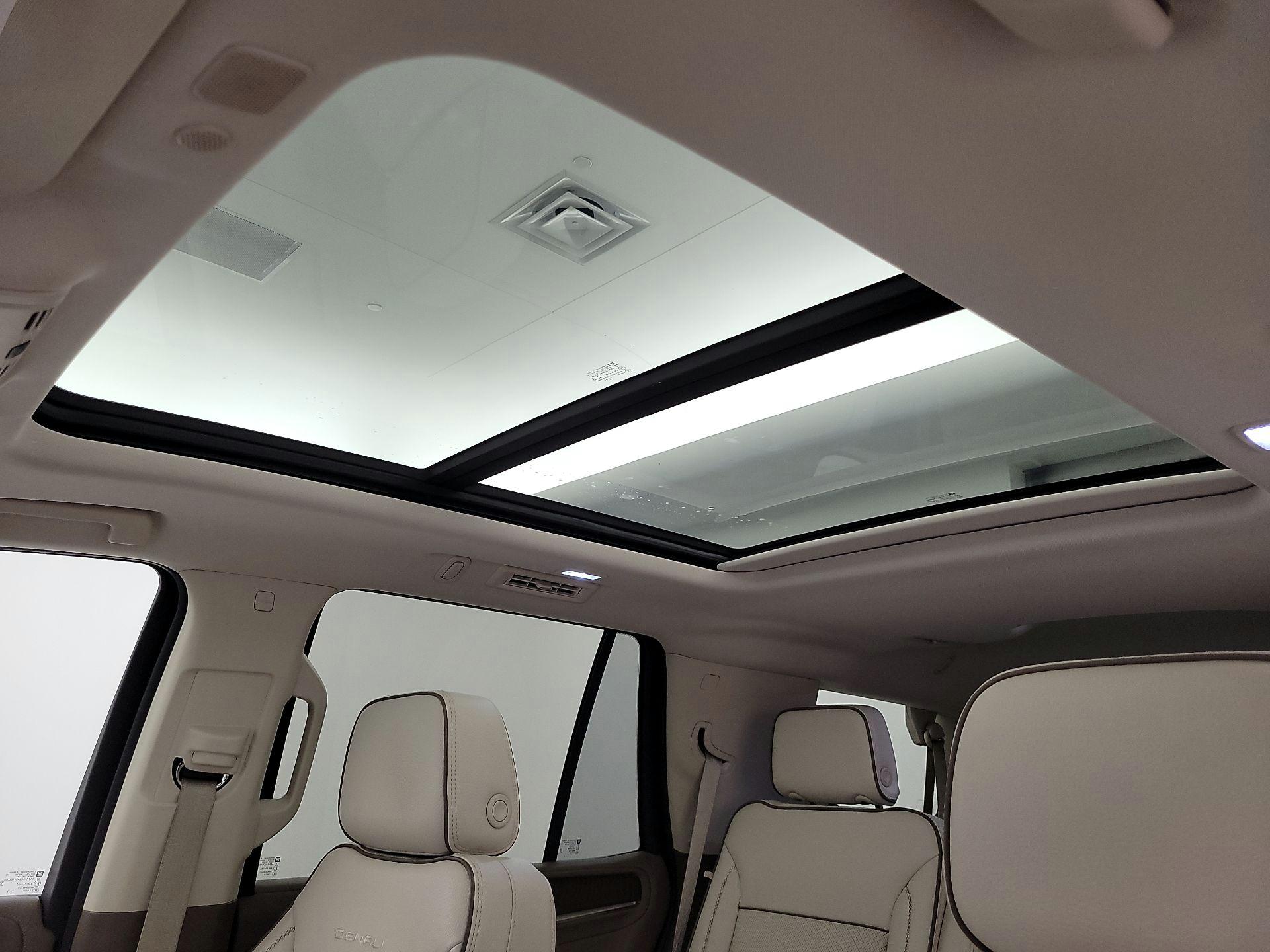 Thumbnail: 2021 GMC Yukon - 20