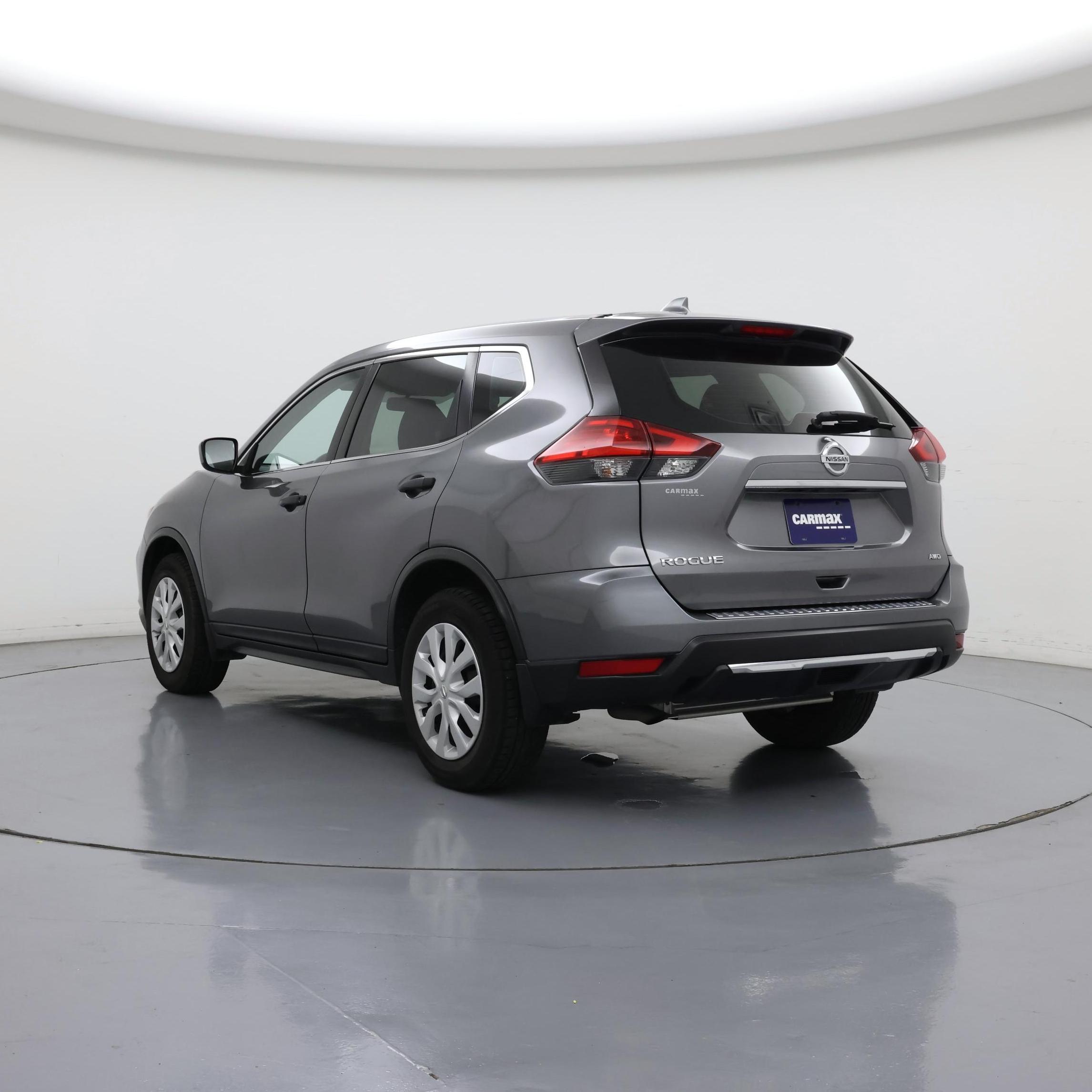 Thumbnail: 2017 Nissan Rogue - 2