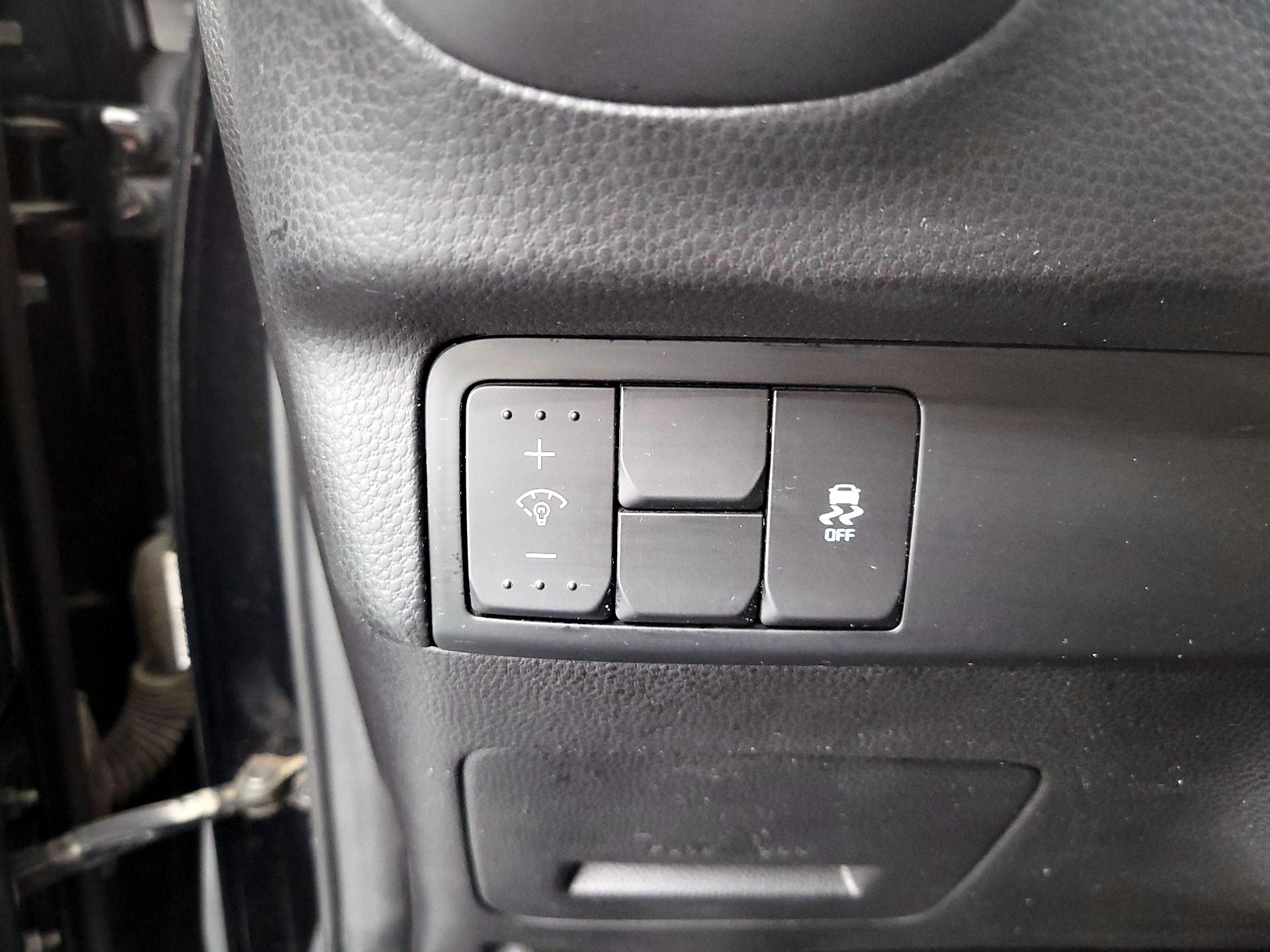 Thumbnail: 2016 Kia Soul - 13