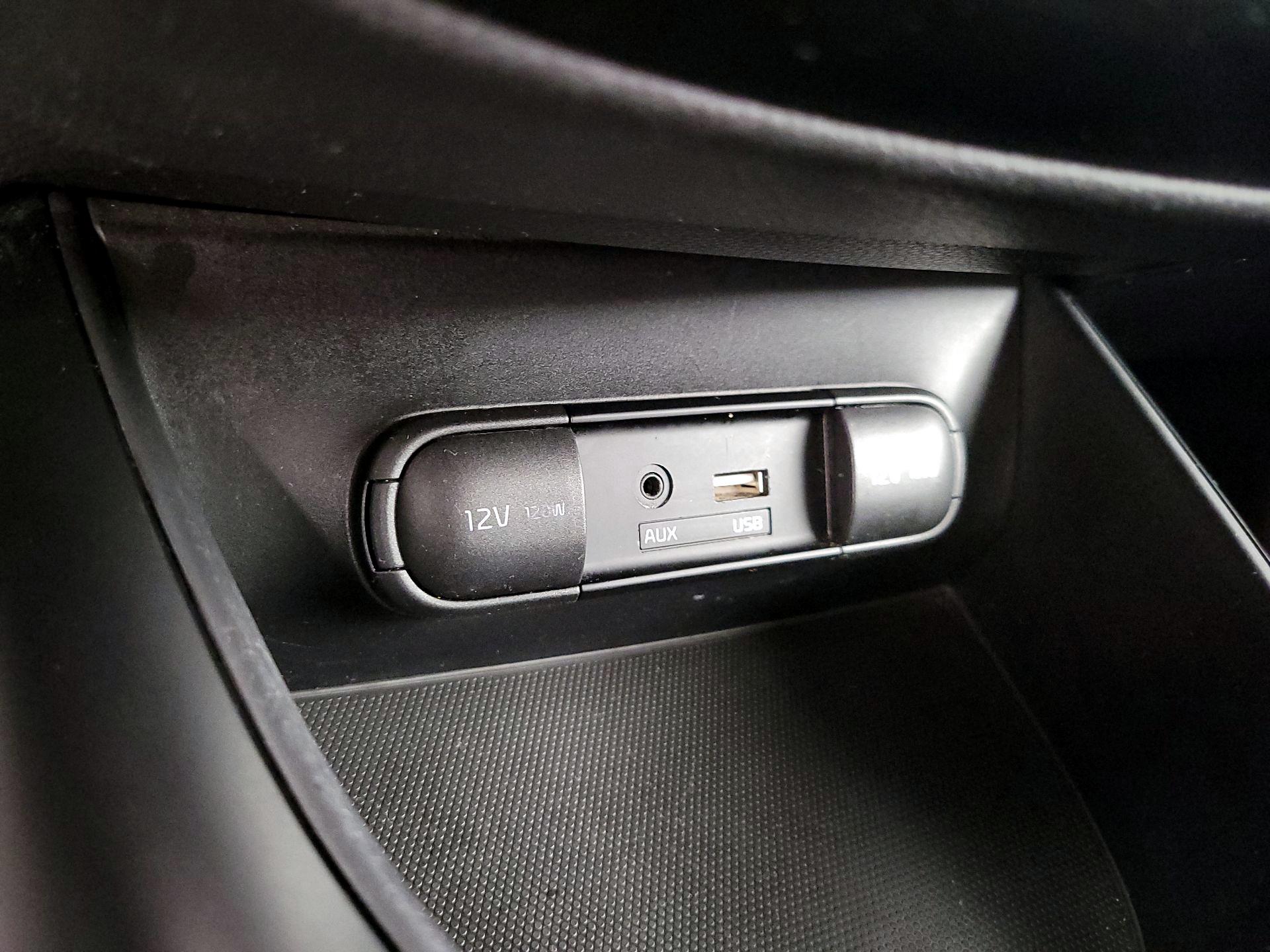 Thumbnail: 2016 Kia Soul - 18
