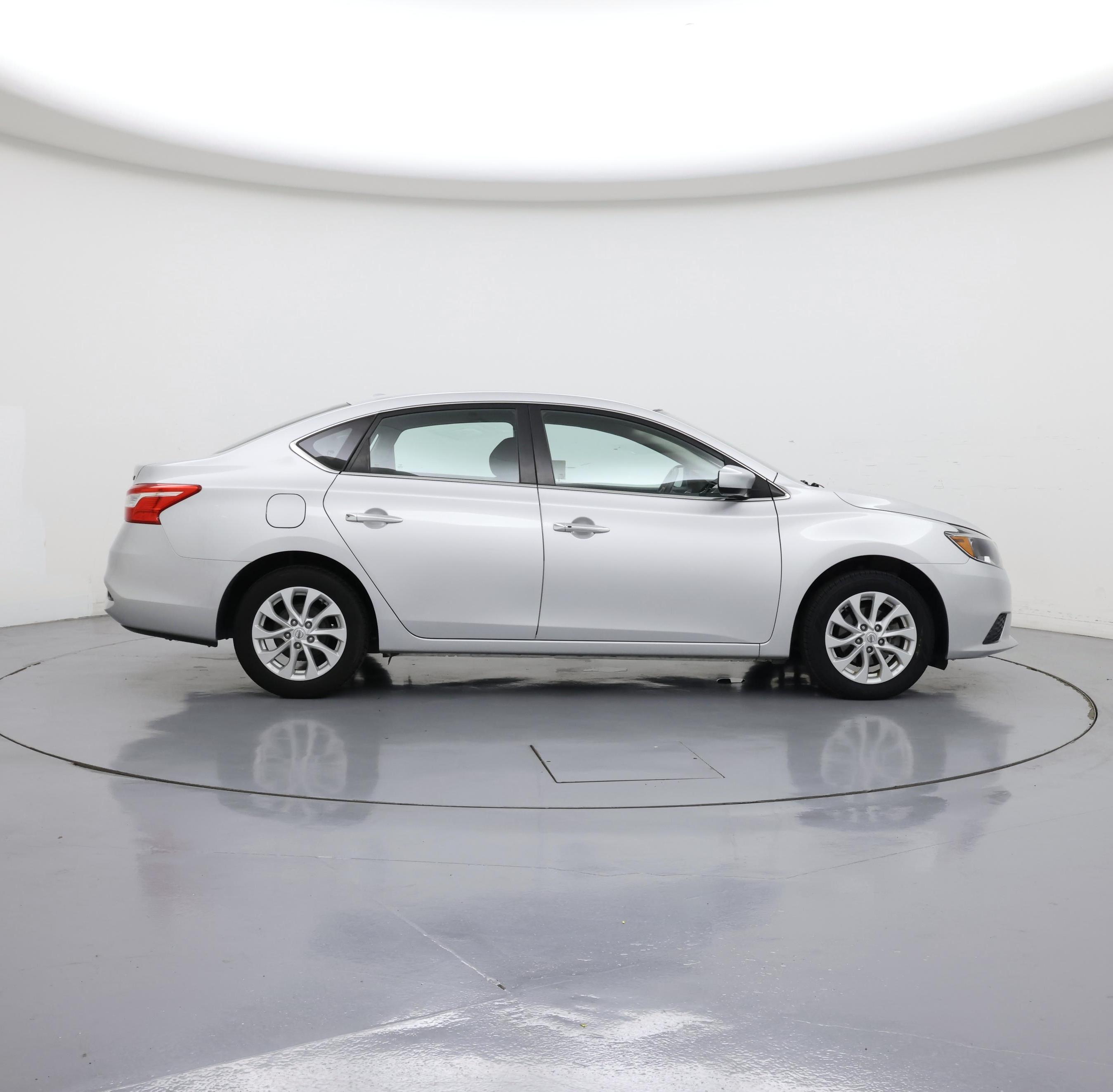 Thumbnail: 2019 Nissan Sentra - 7