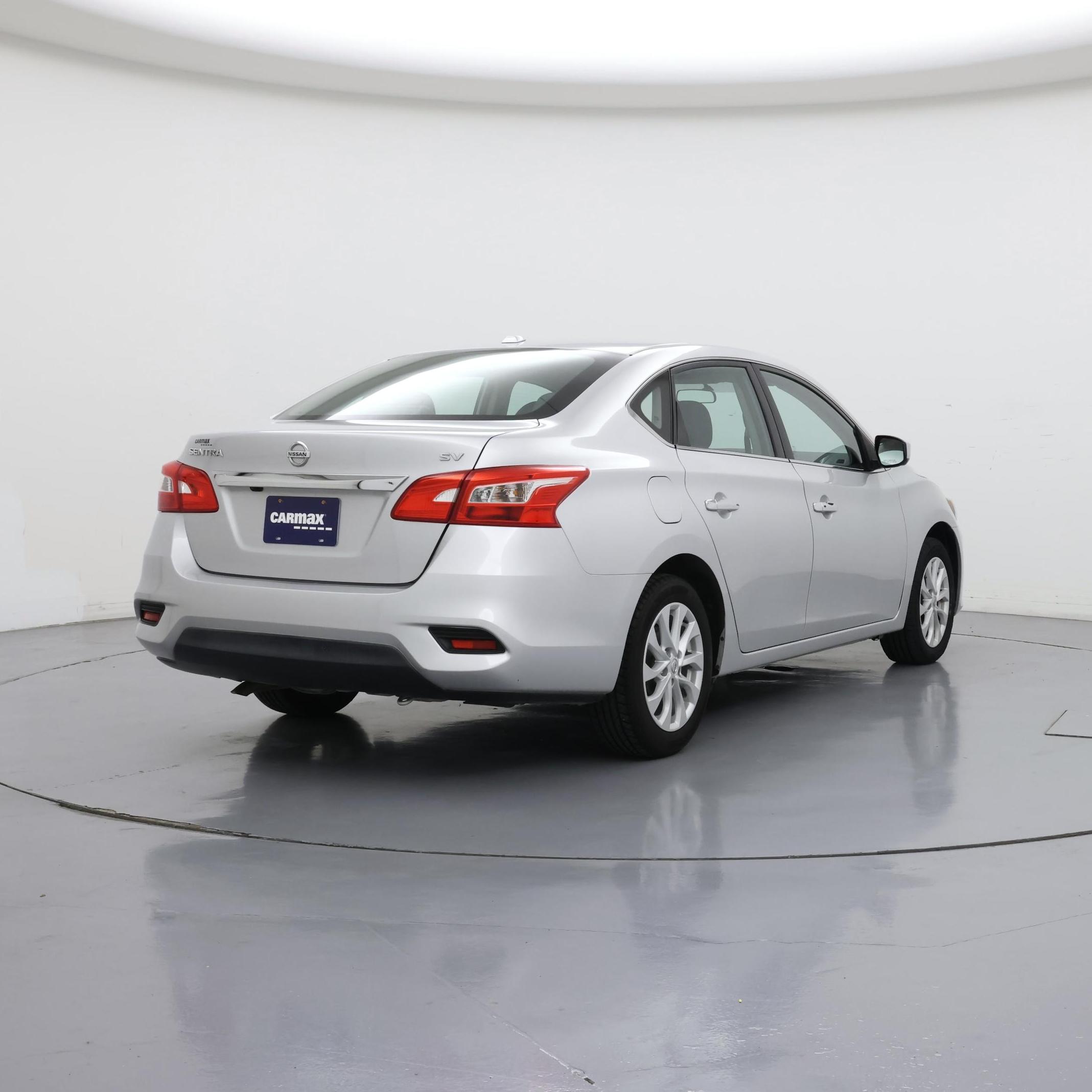 Thumbnail: 2019 Nissan Sentra - 8