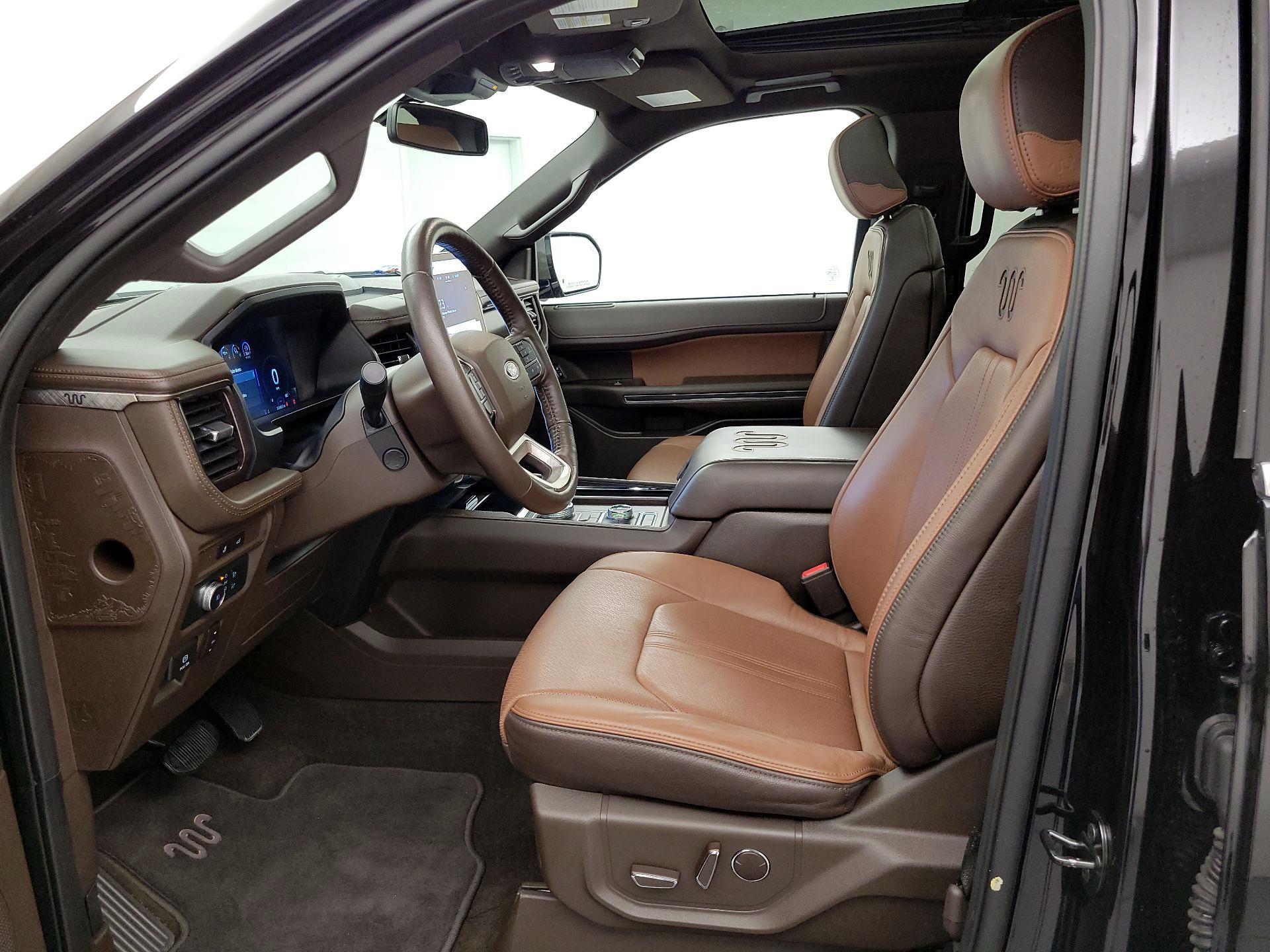 Thumbnail: 2022 Ford Expedition - 11
