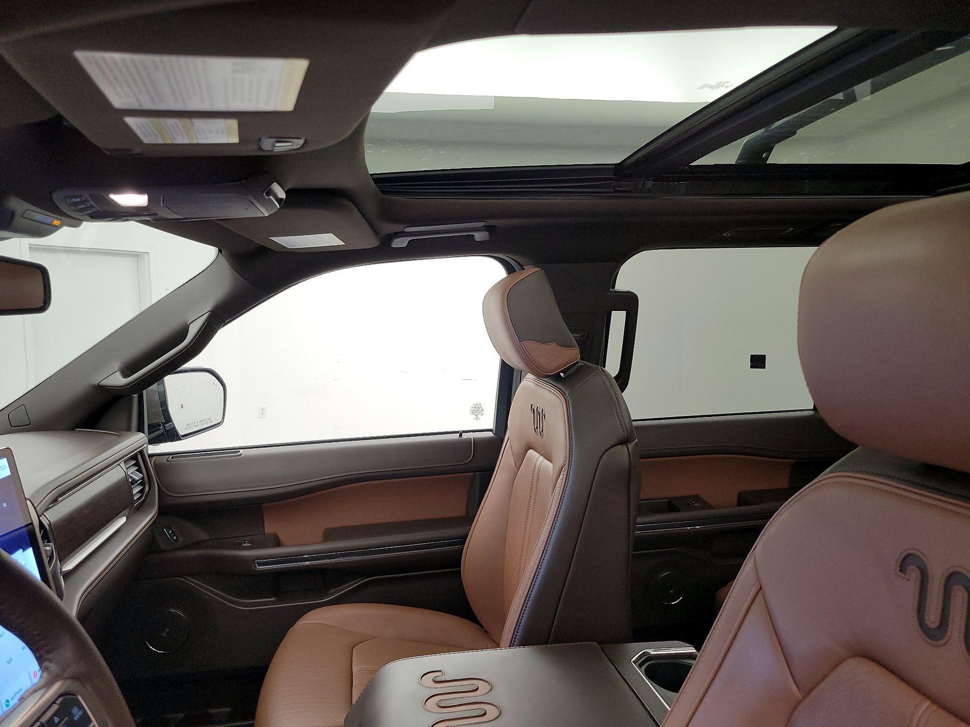 Thumbnail: 2022 Ford Expedition - 20