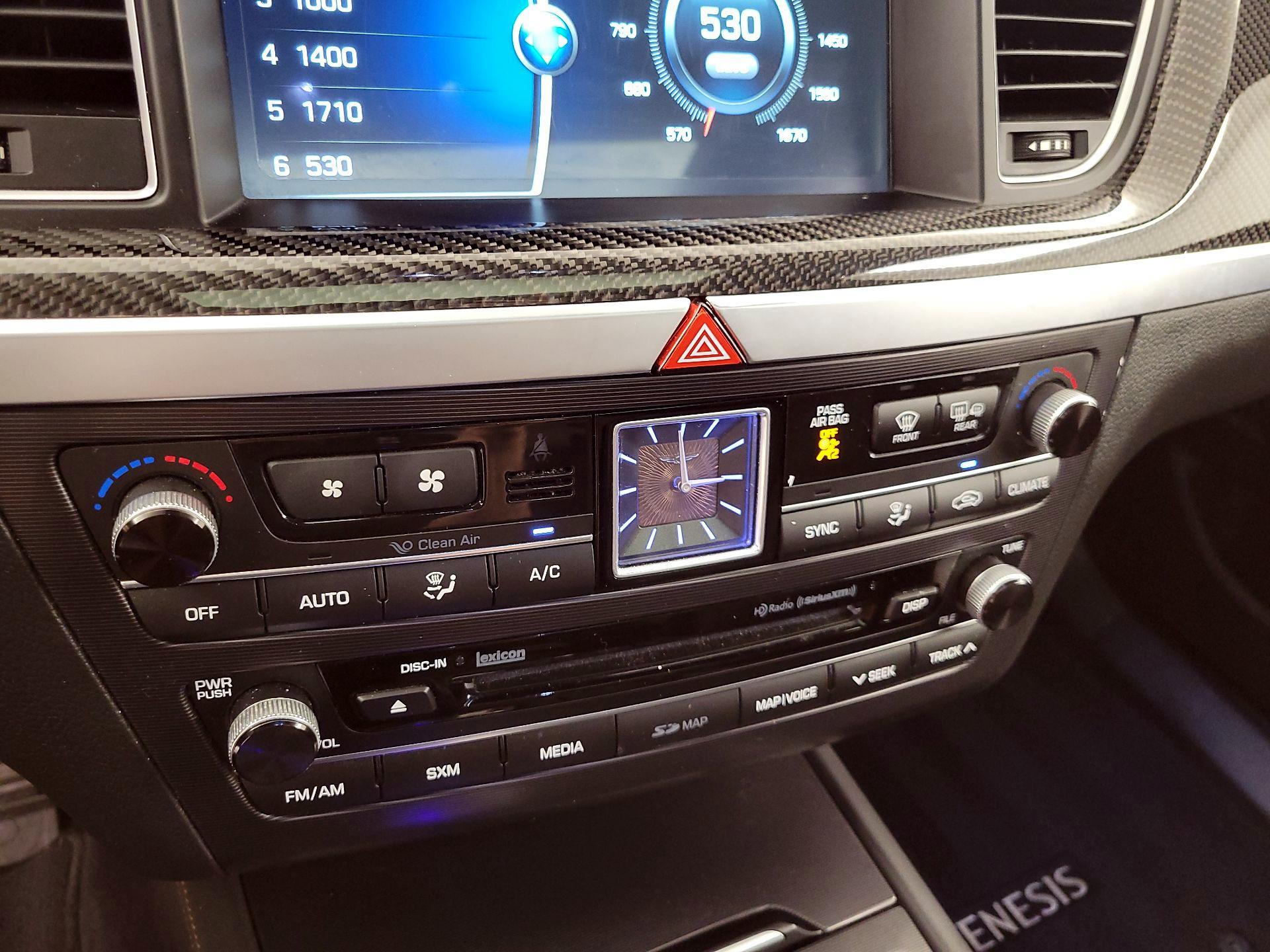 Thumbnail: 2019 Genesis G80 - 17