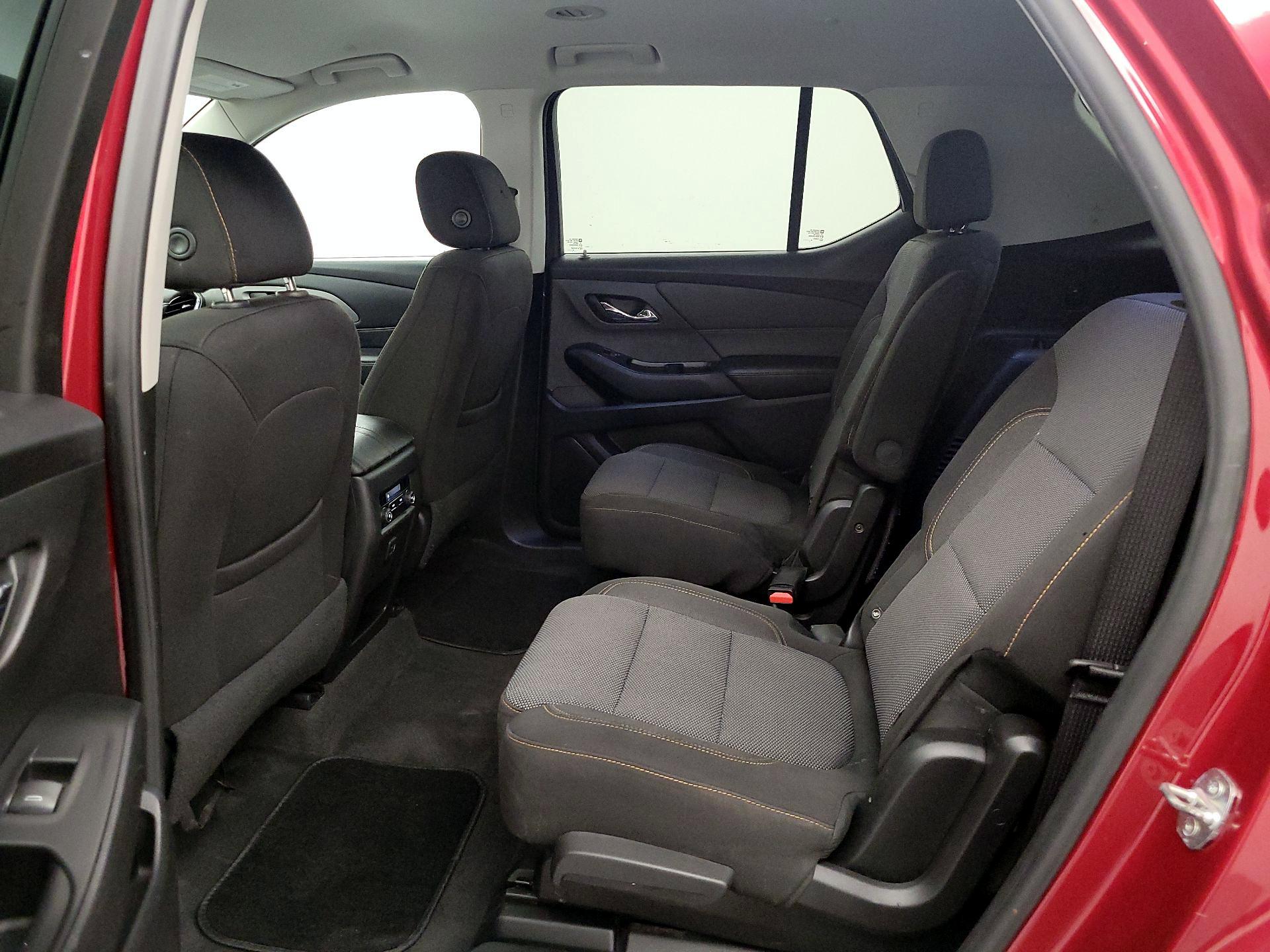 Thumbnail: 2019 Chevrolet Traverse - 19