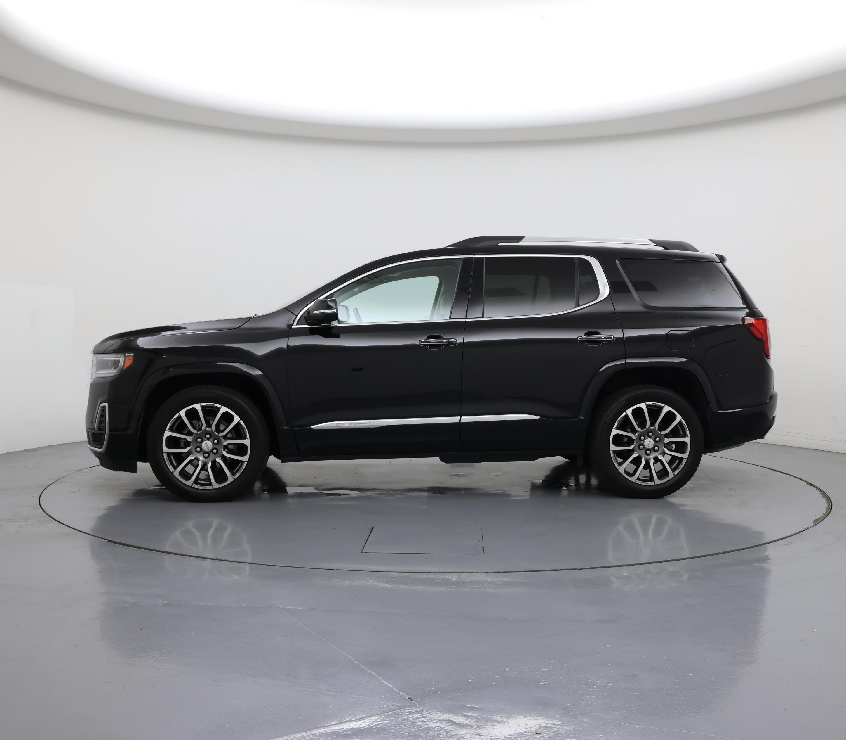 Thumbnail: 2021 GMC Acadia - 3