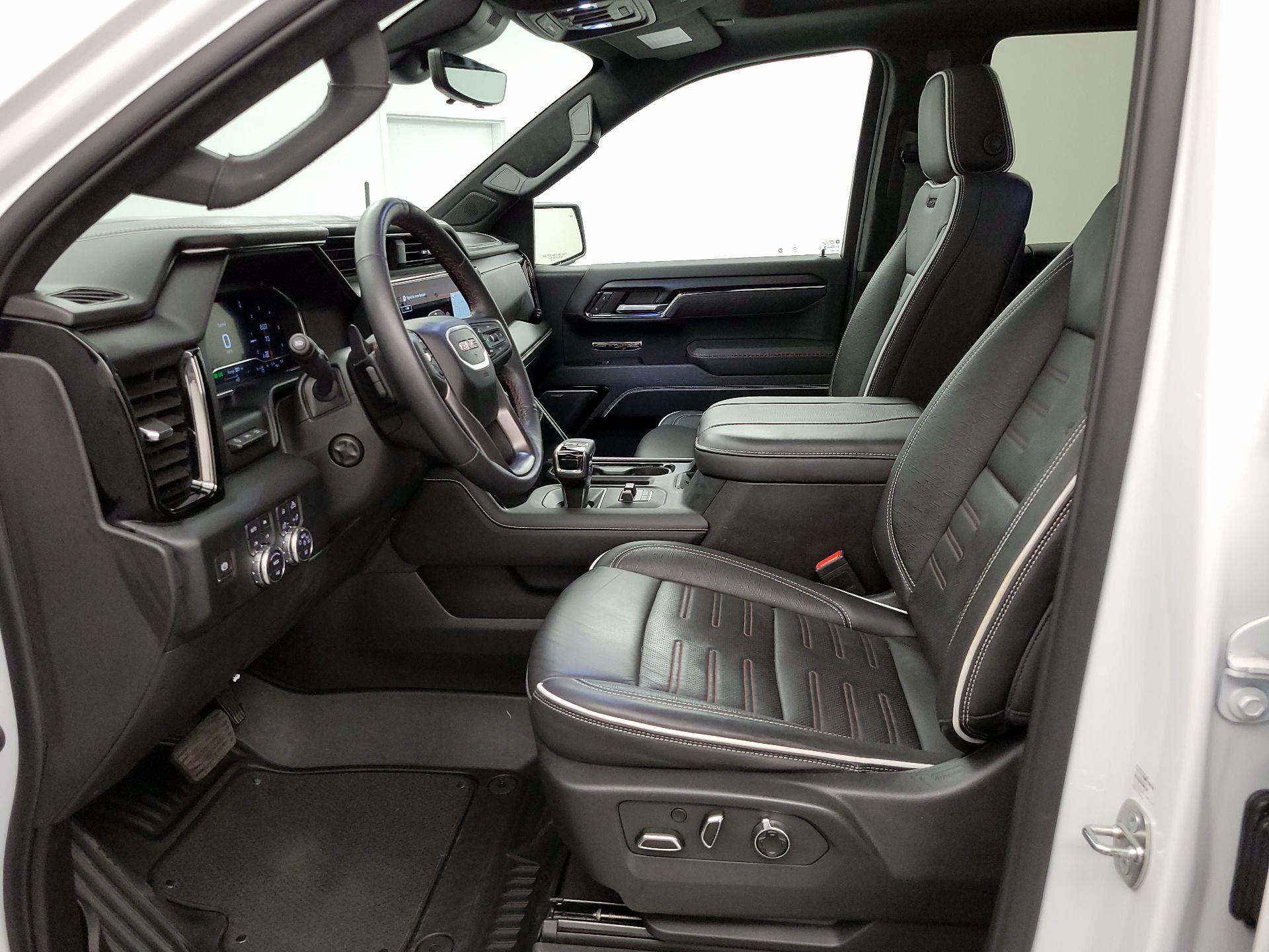 Thumbnail: 2024 GMC Sierra 1500 - 11