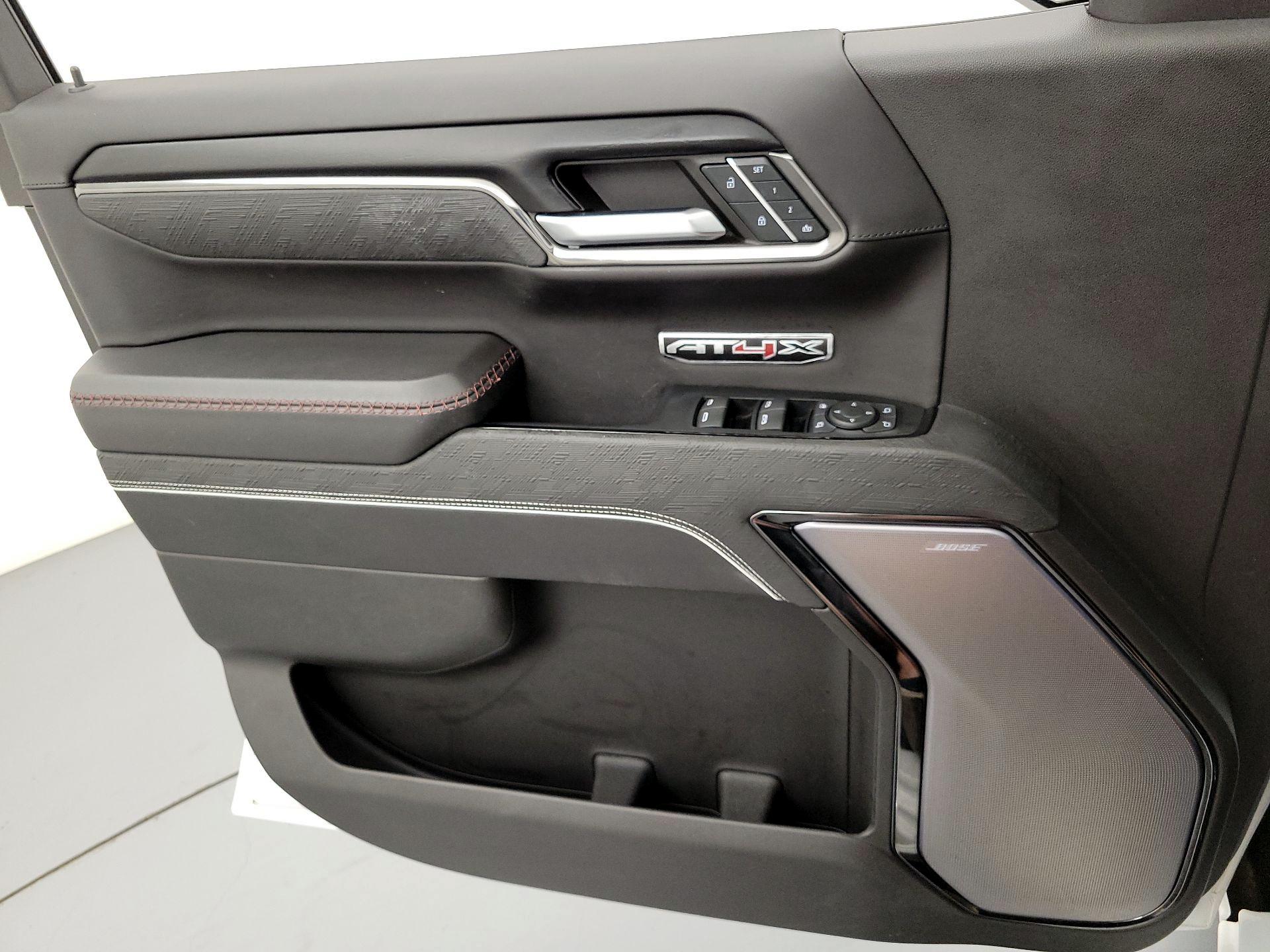 Thumbnail: 2024 GMC Sierra 1500 - 12