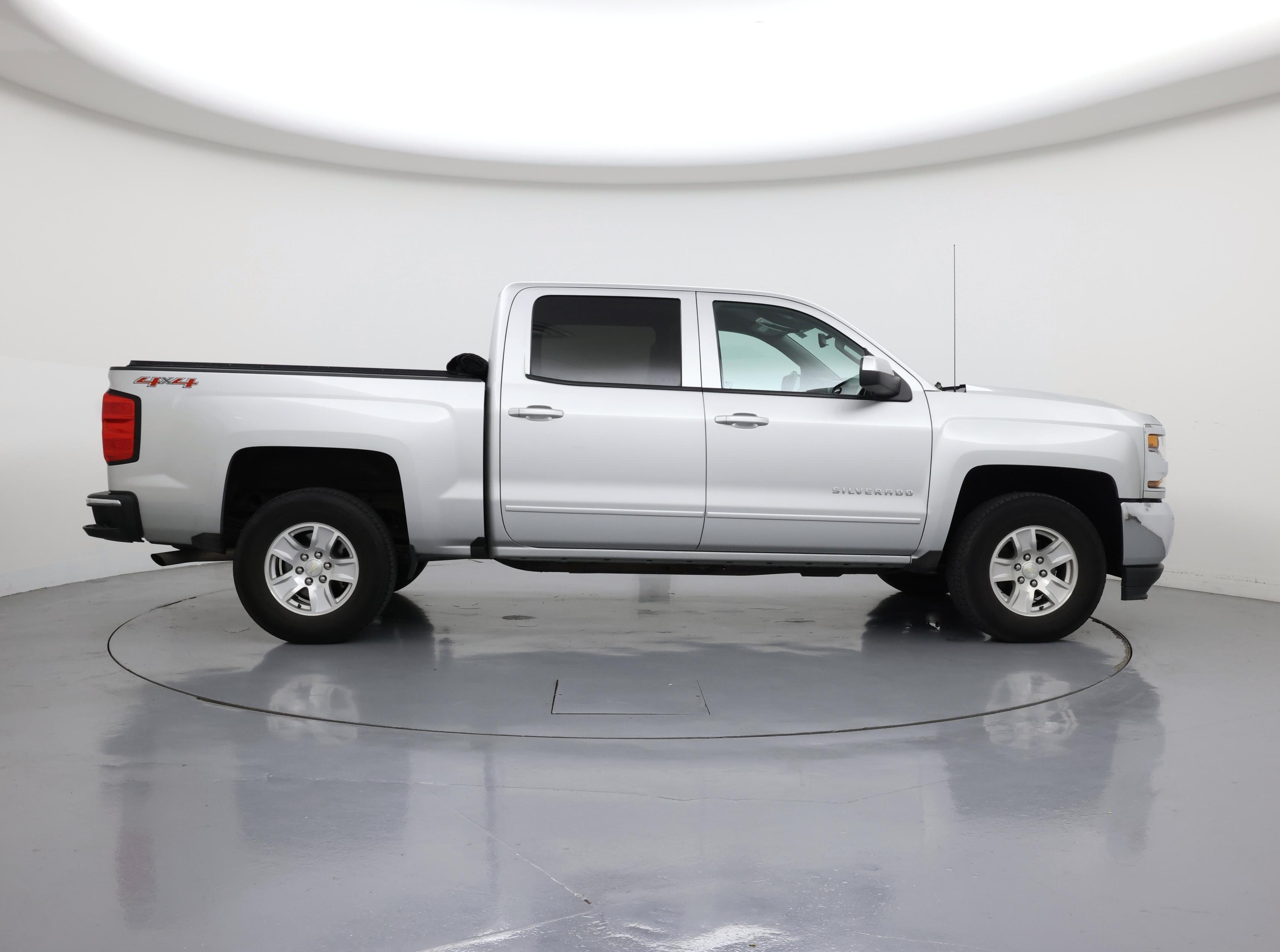 Thumbnail: 2017 Chevrolet Silverado 1500 - 7
