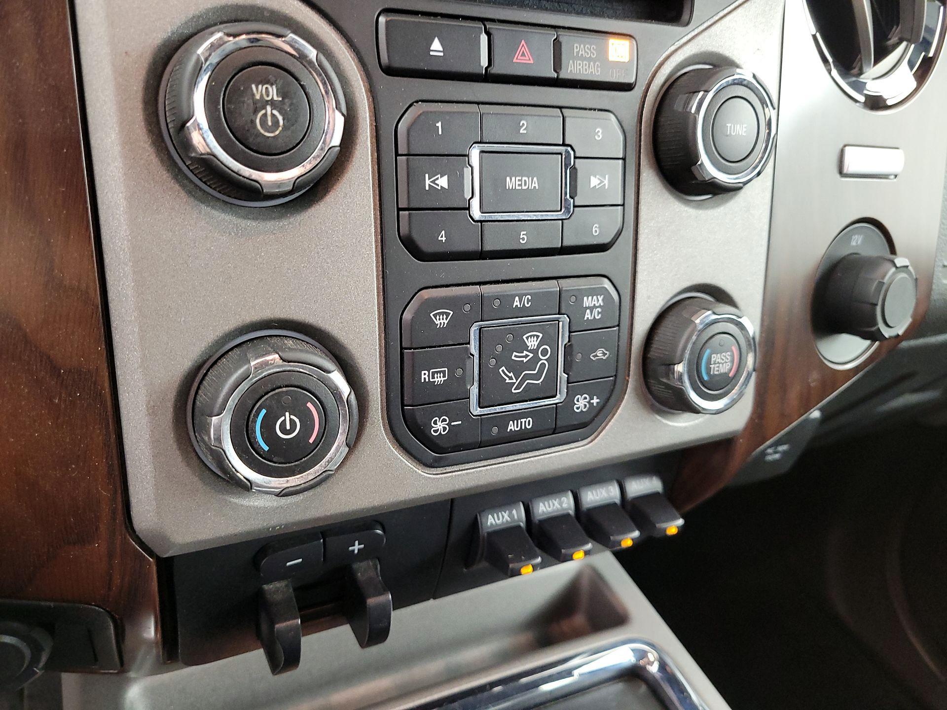 Thumbnail: 2016 Ford F-350 - 16