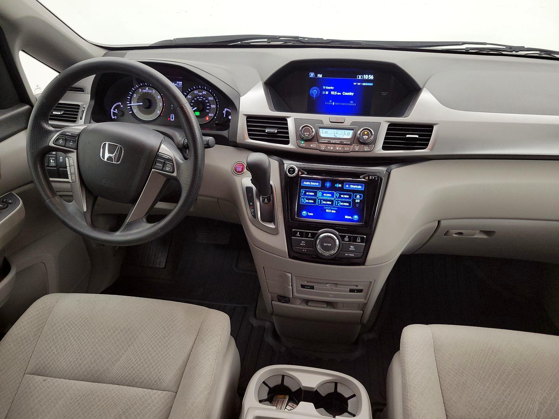 Thumbnail: 2016 Honda Odyssey - 9