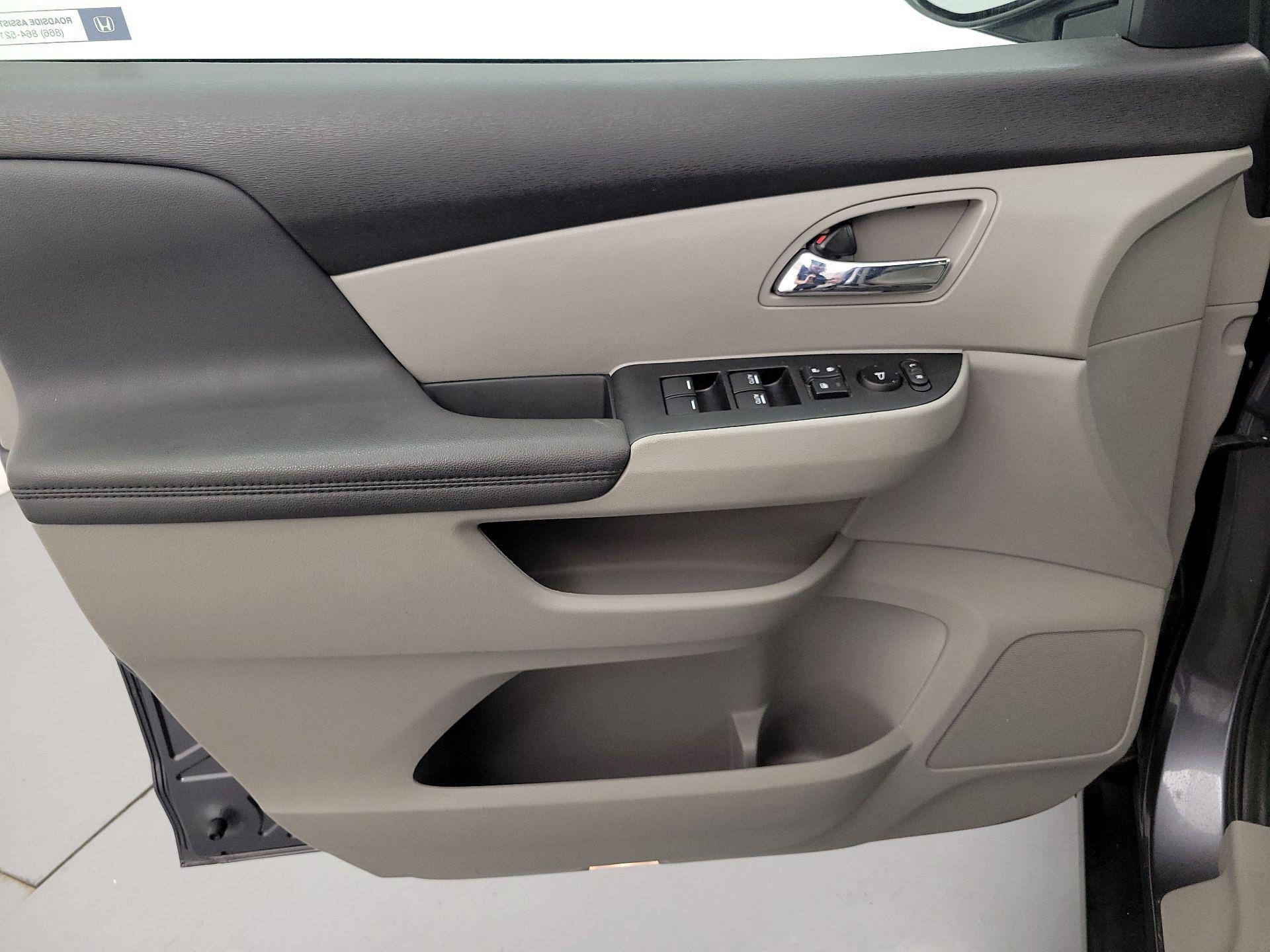 Thumbnail: 2016 Honda Odyssey - 12