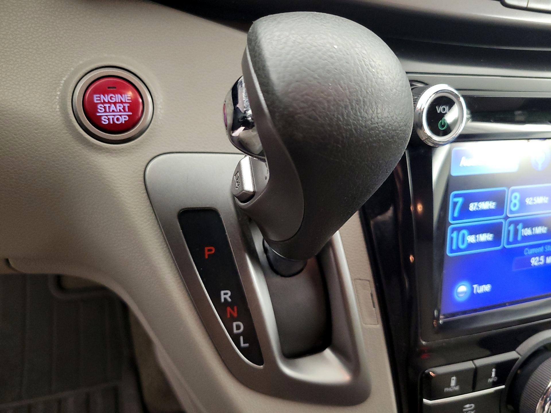 Thumbnail: 2016 Honda Odyssey - 17