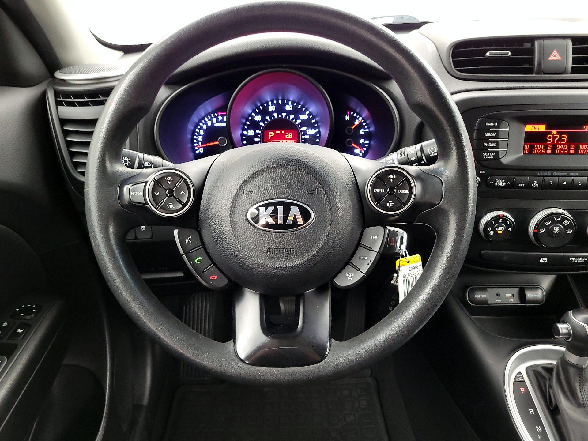 Thumbnail: 2016 Kia Soul - 10